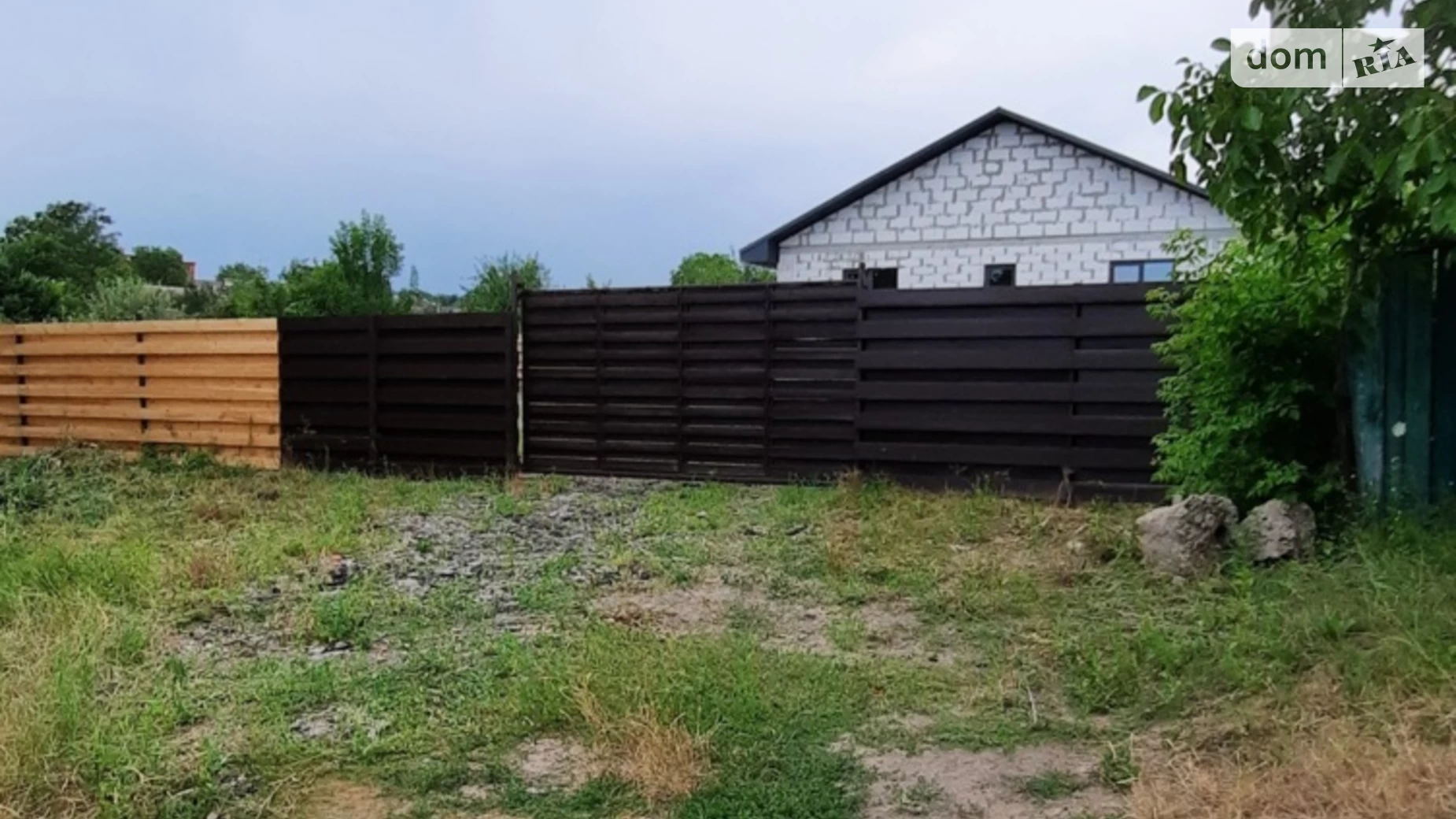 Продается одноэтажный дом 120 кв. м с камином, цена: 54999 $ - фото 3