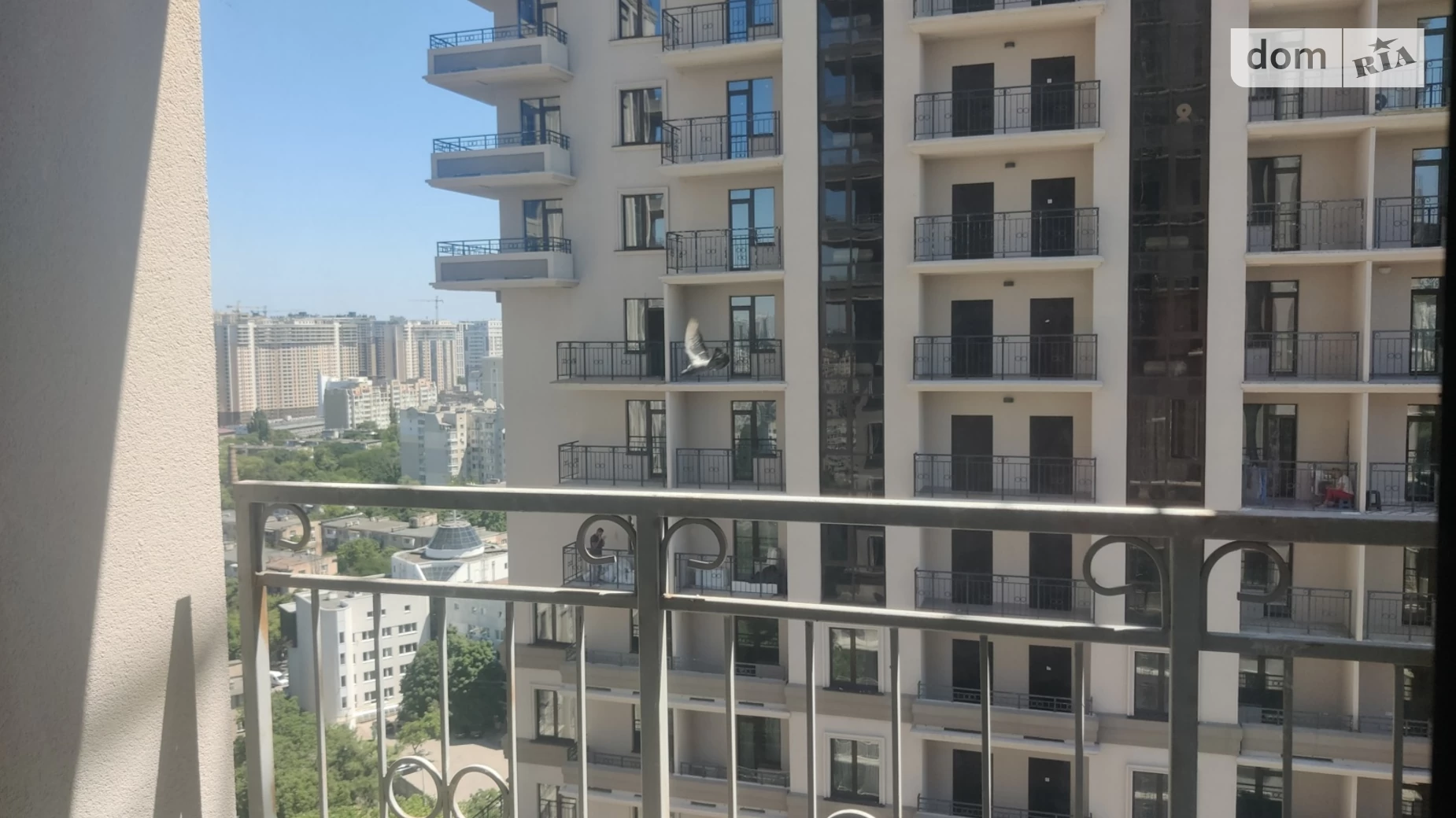 Продается 2-комнатная квартира 66 кв. м в Одессе, Фонтанская дор. - фото 5