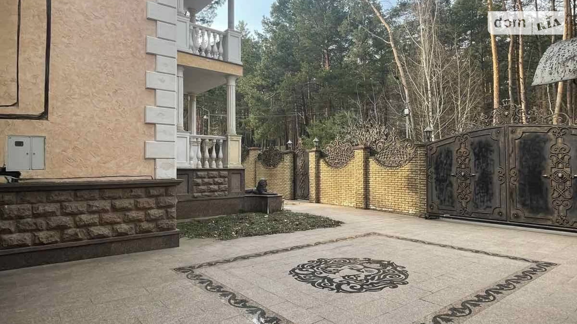 Продается дом на 3 этажа 604 кв. м с садом, цена: 800000 $ - фото 5