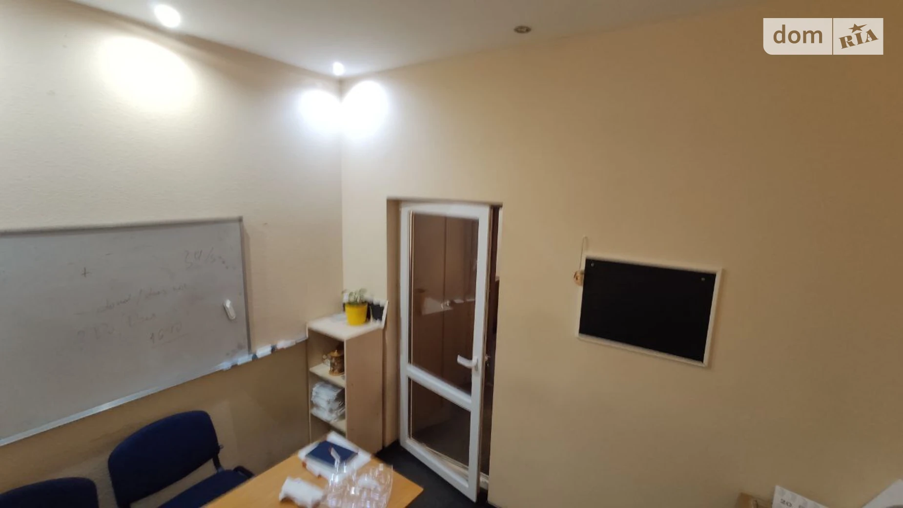 Сдается в аренду офис 57 кв. м в бизнес-центре, цена: 13000 грн - фото 4