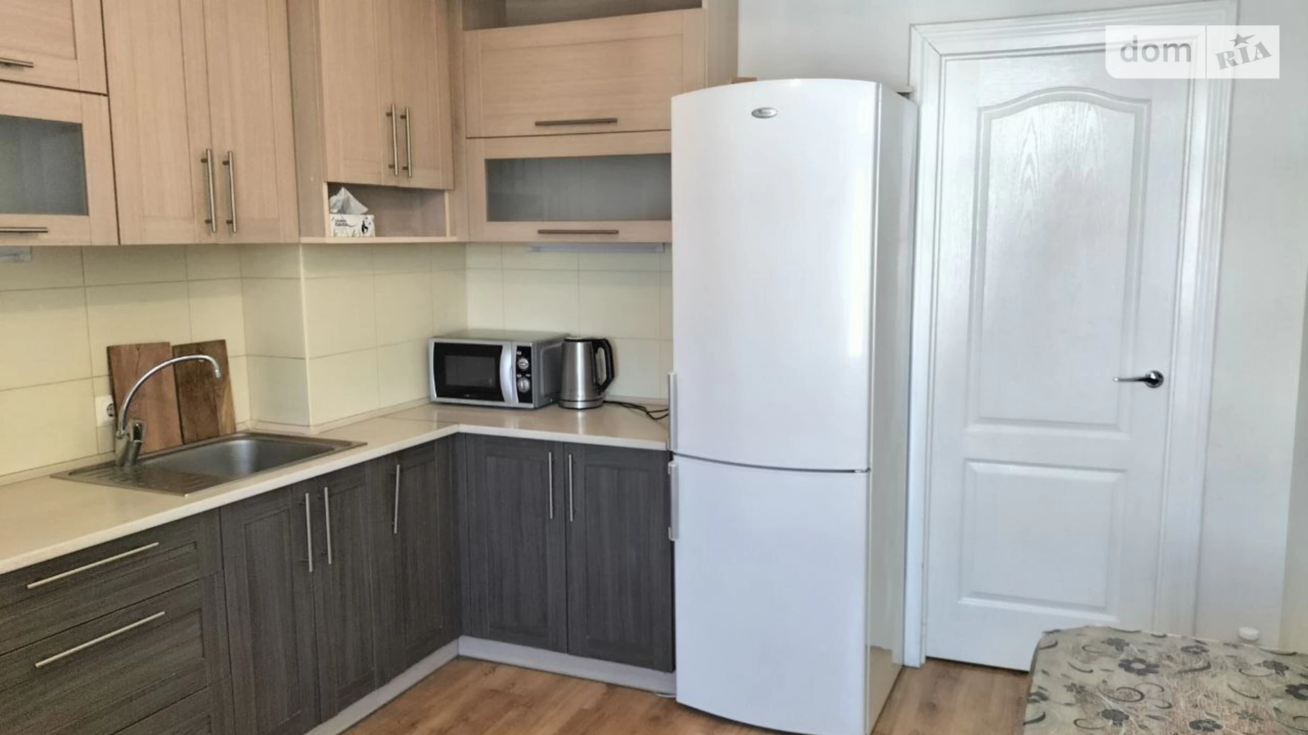 2-кімнатна квартира 58 кв. м у Тернополі, вул. Чернівецька - фото 3