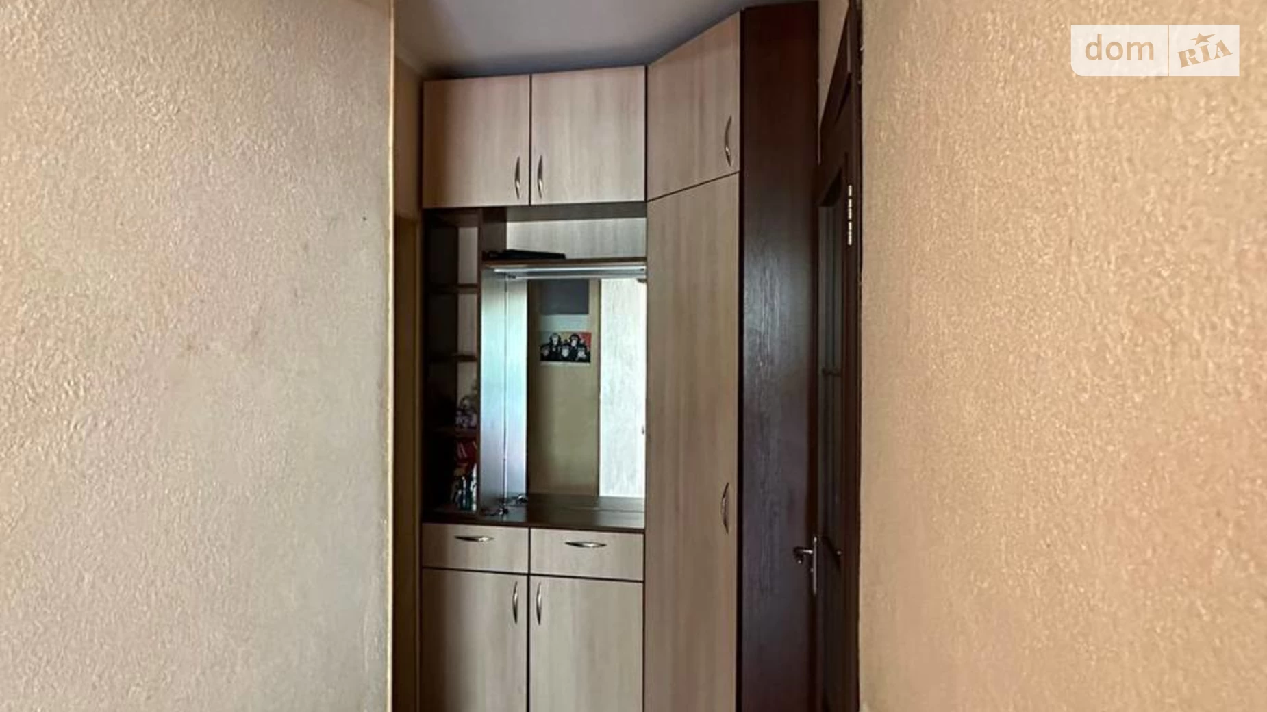 Продается 1-комнатная квартира 25.9 кв. м в Буче, ул. Яснополянская, 48А - фото 3