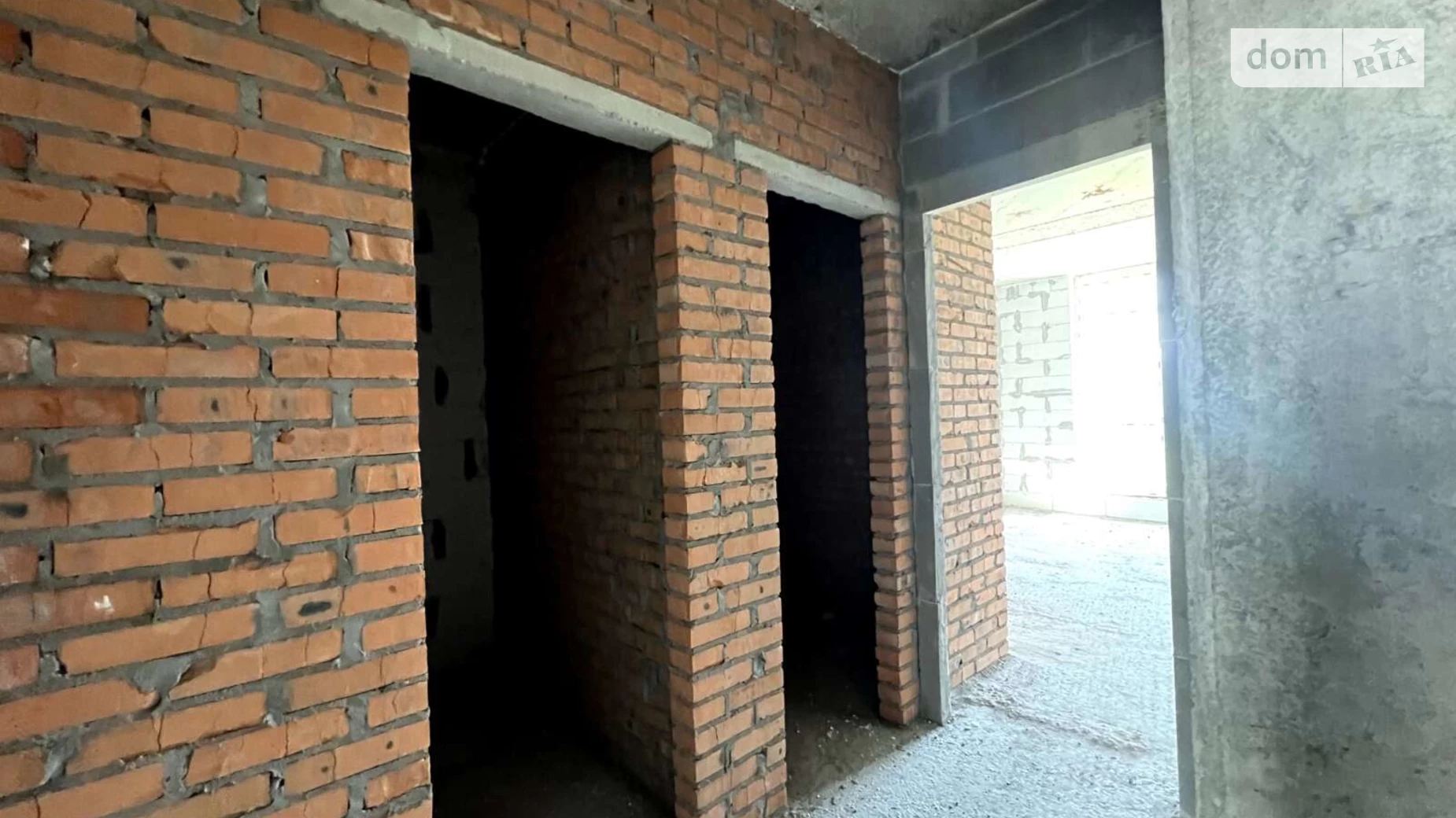 Продается 3-комнатная квартира 74.3 кв. м в Ирпене, ул. Кобылянской Ольги, 1В/4 - фото 3