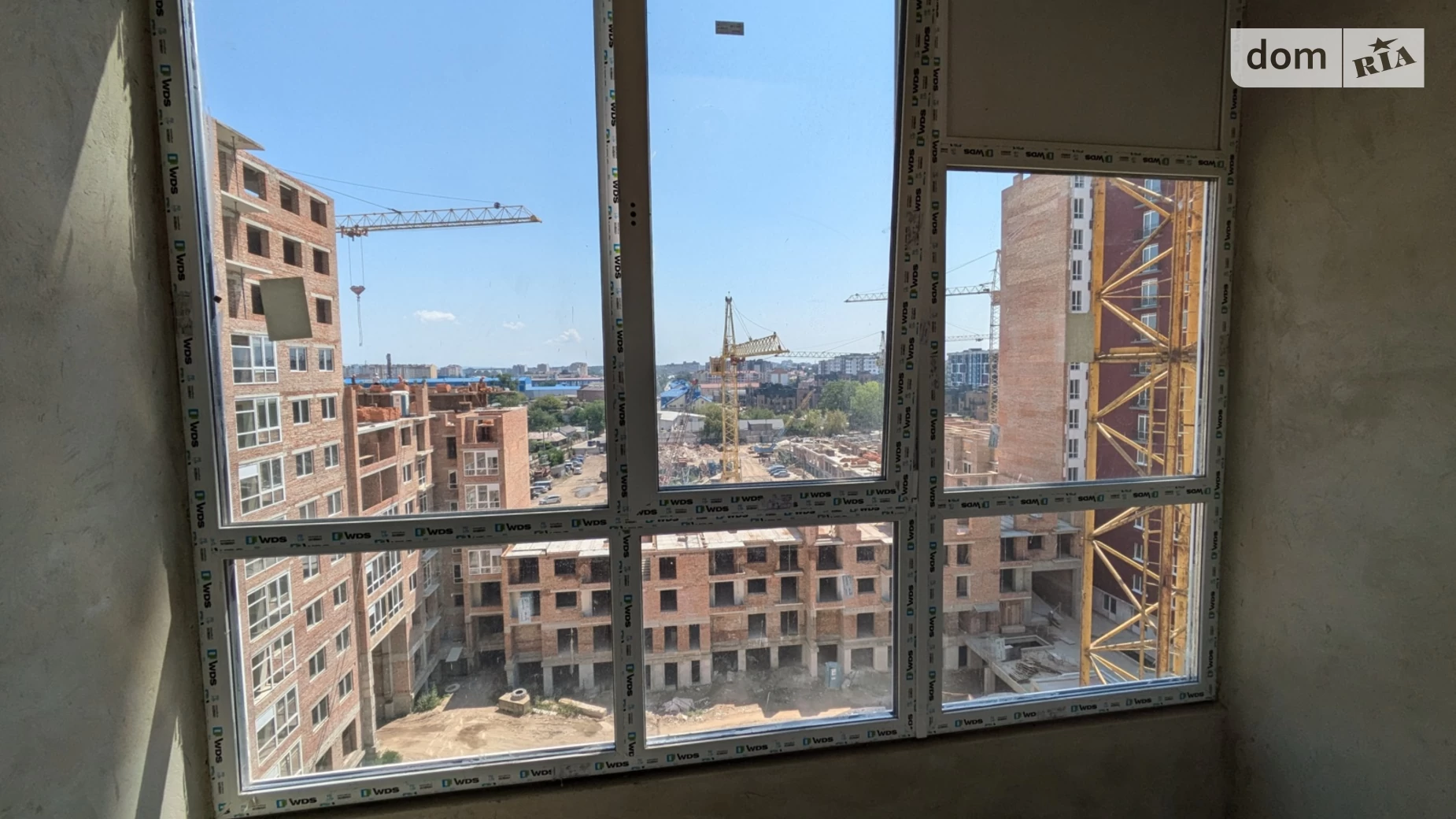 Продается 1-комнатная квартира 43.1 кв. м в Ивано-Франковске, ул. Княгинин - фото 3