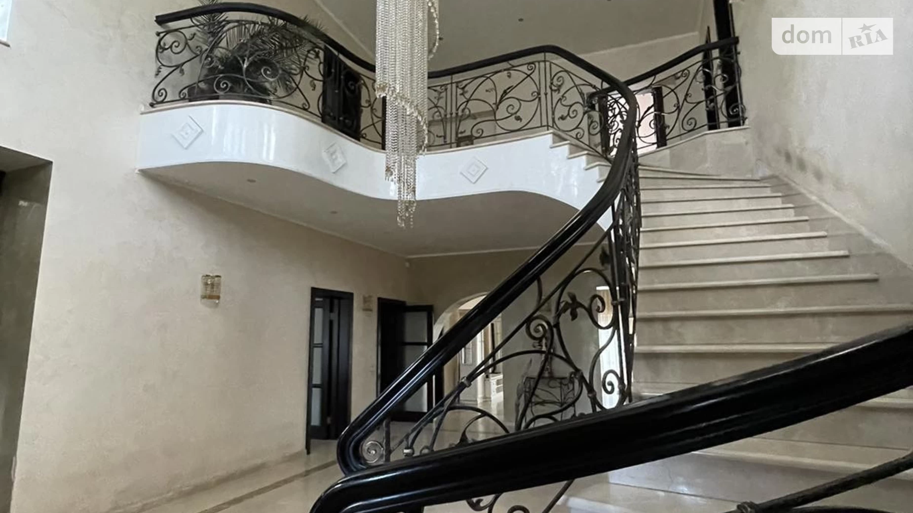 Продається будинок 3 поверховий 690.1 кв. м з меблями, цена: 450000 $ - фото 4