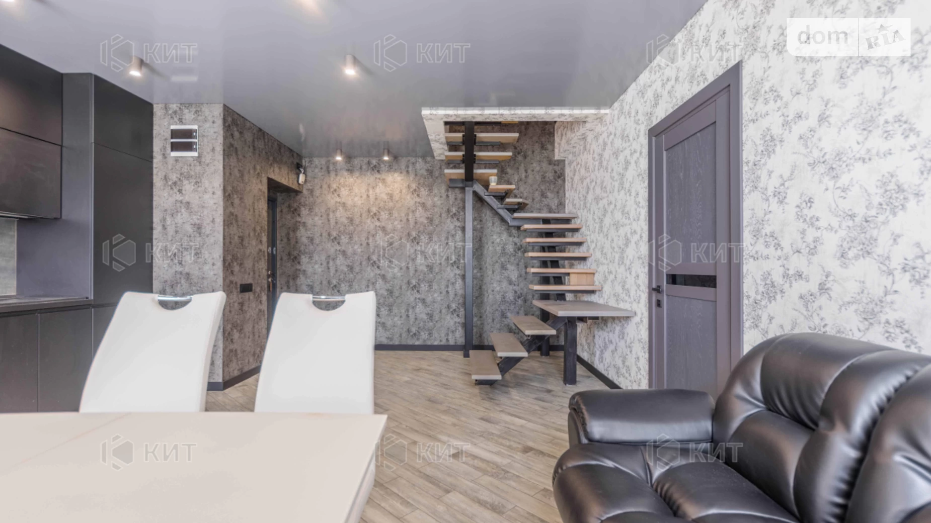 Продается 1-комнатная квартира 76.7 кв. м в Харькове, цена: 50000 $ - фото 2