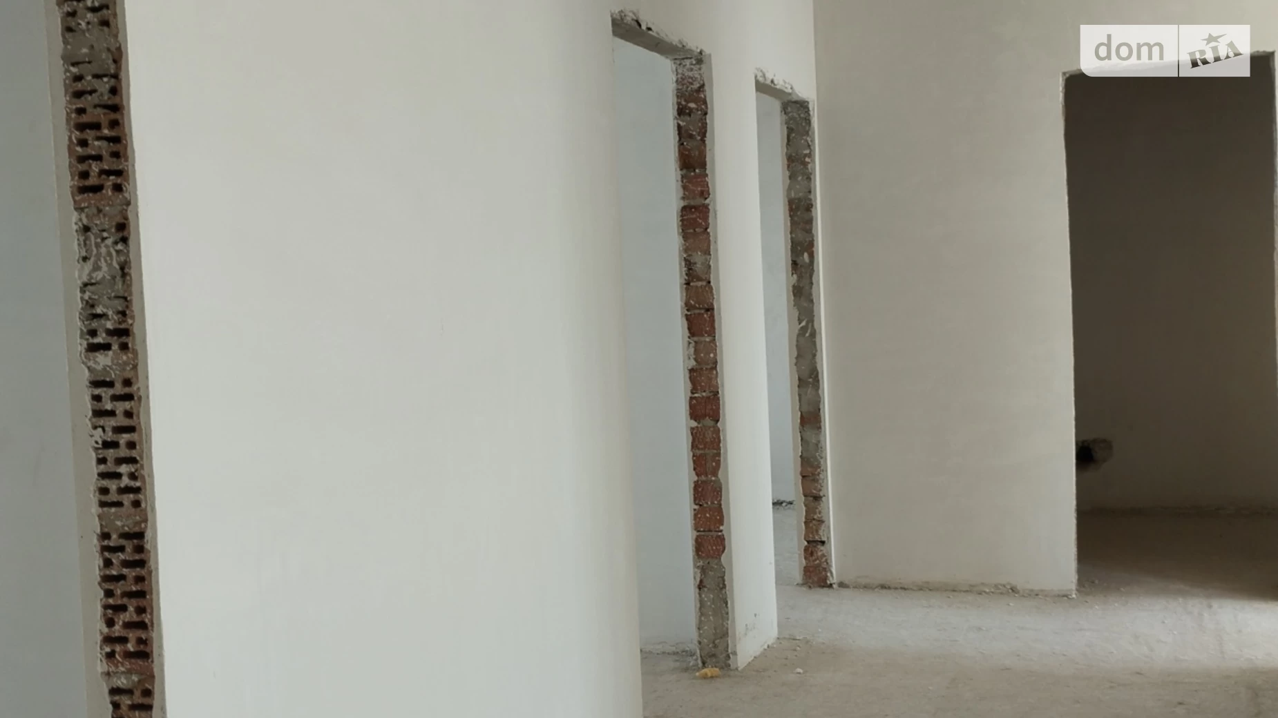 Продается 3-комнатная квартира 95 кв. м в Ивано-Франковске, ул. Микитинецкая, 2 - фото 3