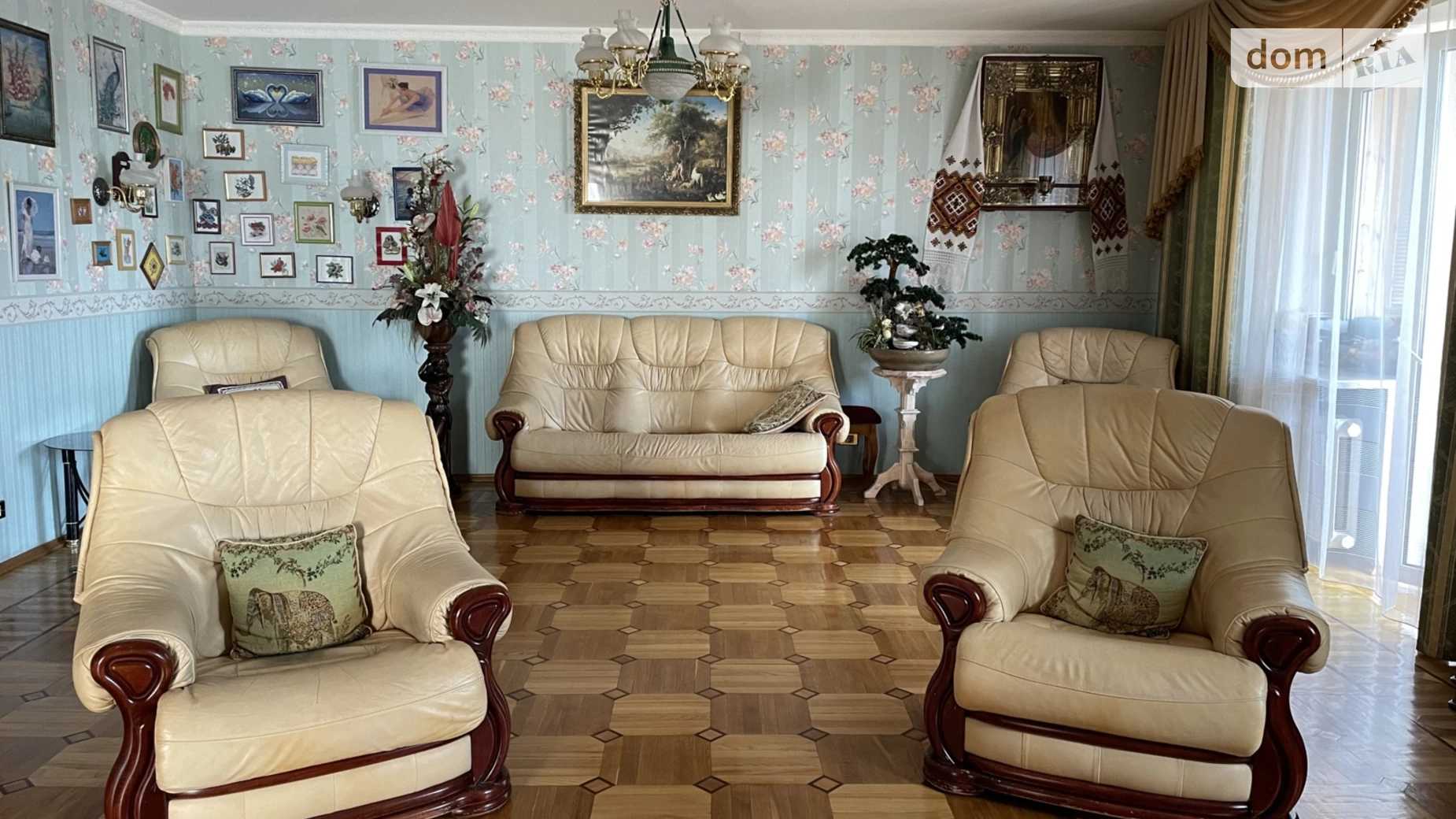 Продається 4-кімнатна квартира 186 кв. м у Києві, просп. Володимира Івасюка, 18А - фото 4