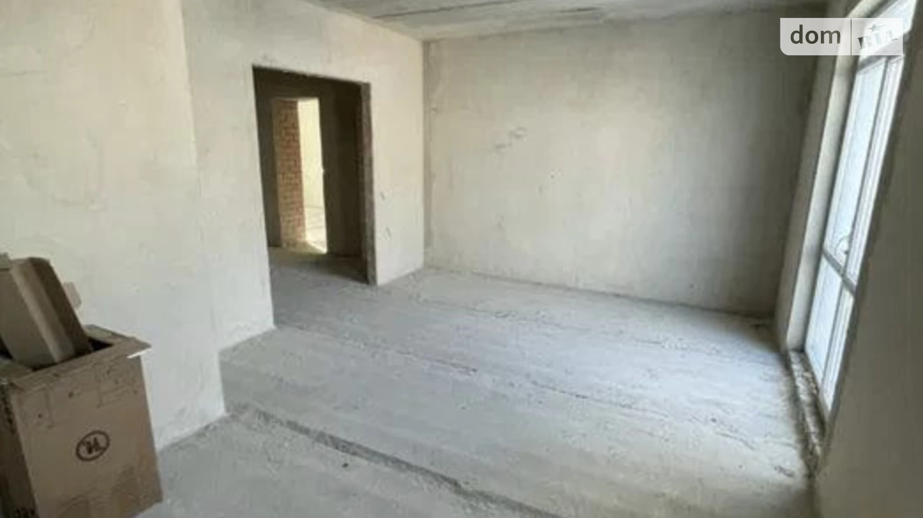 Продается 2-комнатная квартира 70 кв. м в Ивано-Франковске, ул. Химиков, 1 - фото 2