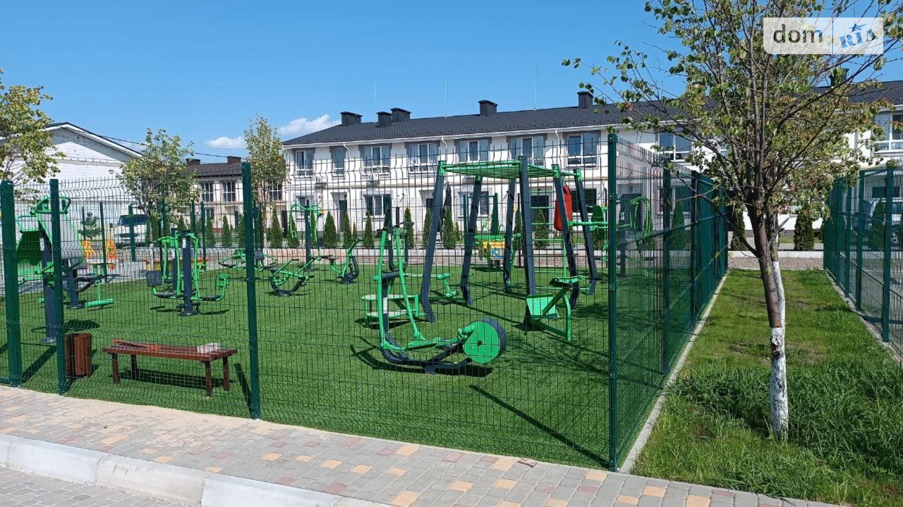 Продается дом на 2 этажа 72 кв. м с подвалом, цена: 41500 $ - фото 3