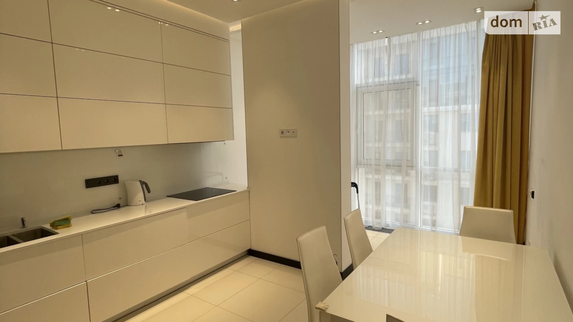 Продается 2-комнатная квартира 66.8 кв. м в Одессе, ул. Жемчужная - фото 2