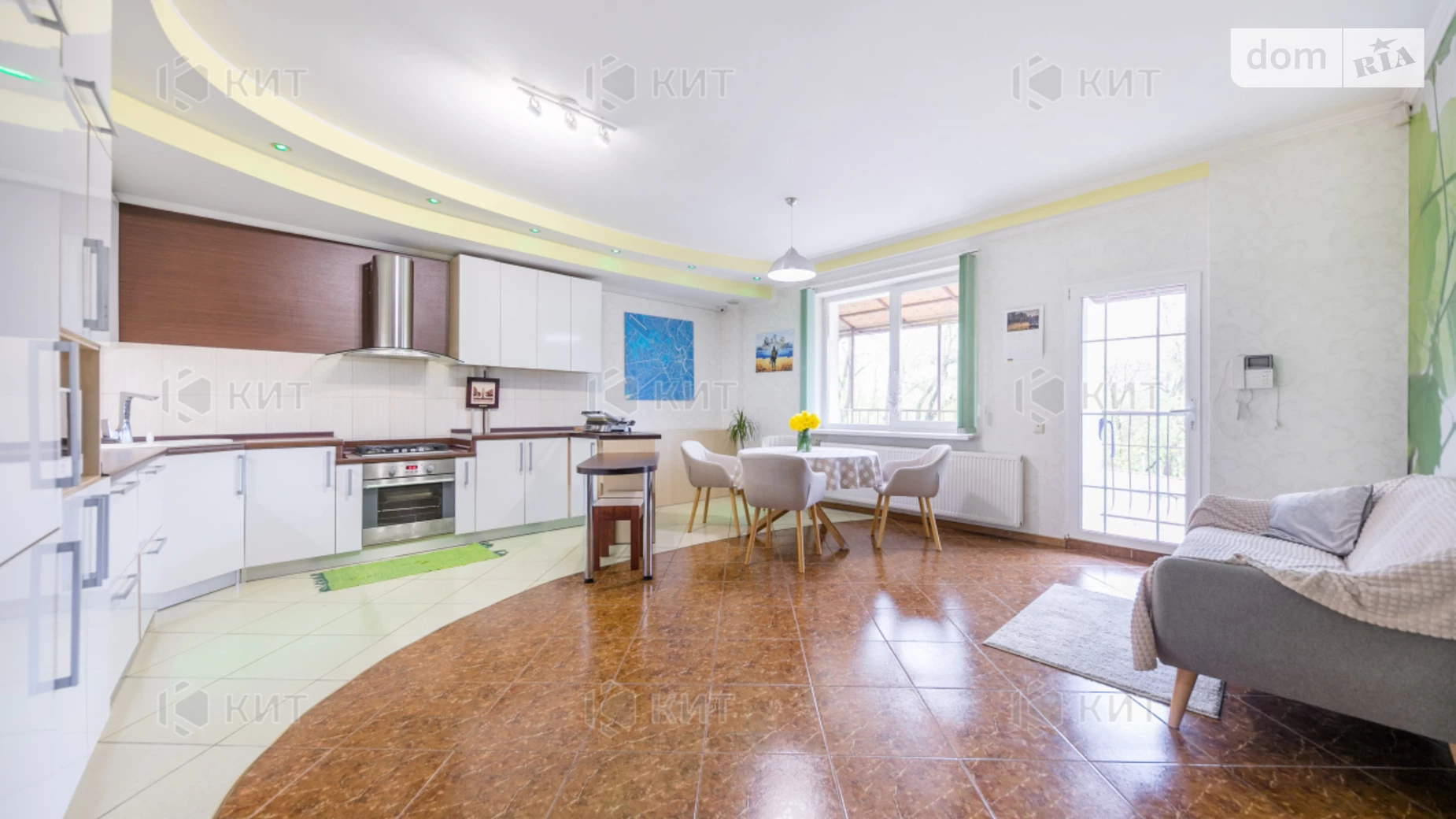 Продается дом на 2 этажа 385 кв. м с садом, цена: 120000 $ - фото 3
