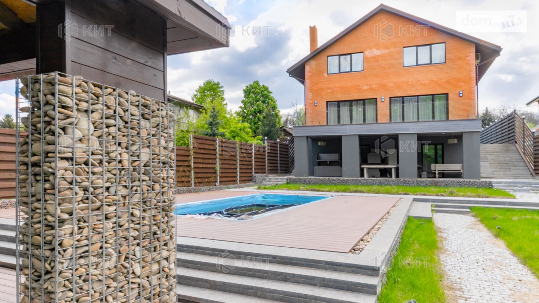 Продается дом на 3 этажа 354 кв. м с мансардой, цена: 350000 $ - фото 2