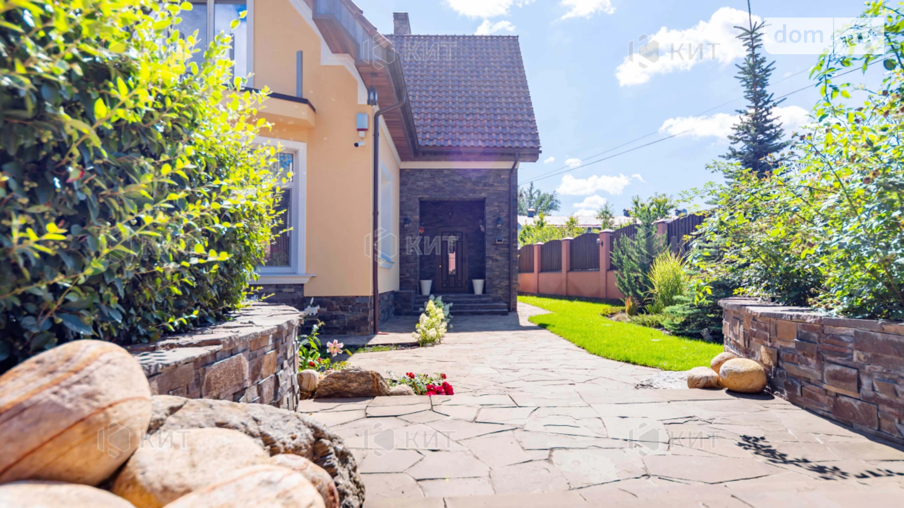Продается дом на 2 этажа 235.2 кв. м с садом, цена: 600000 $ - фото 3