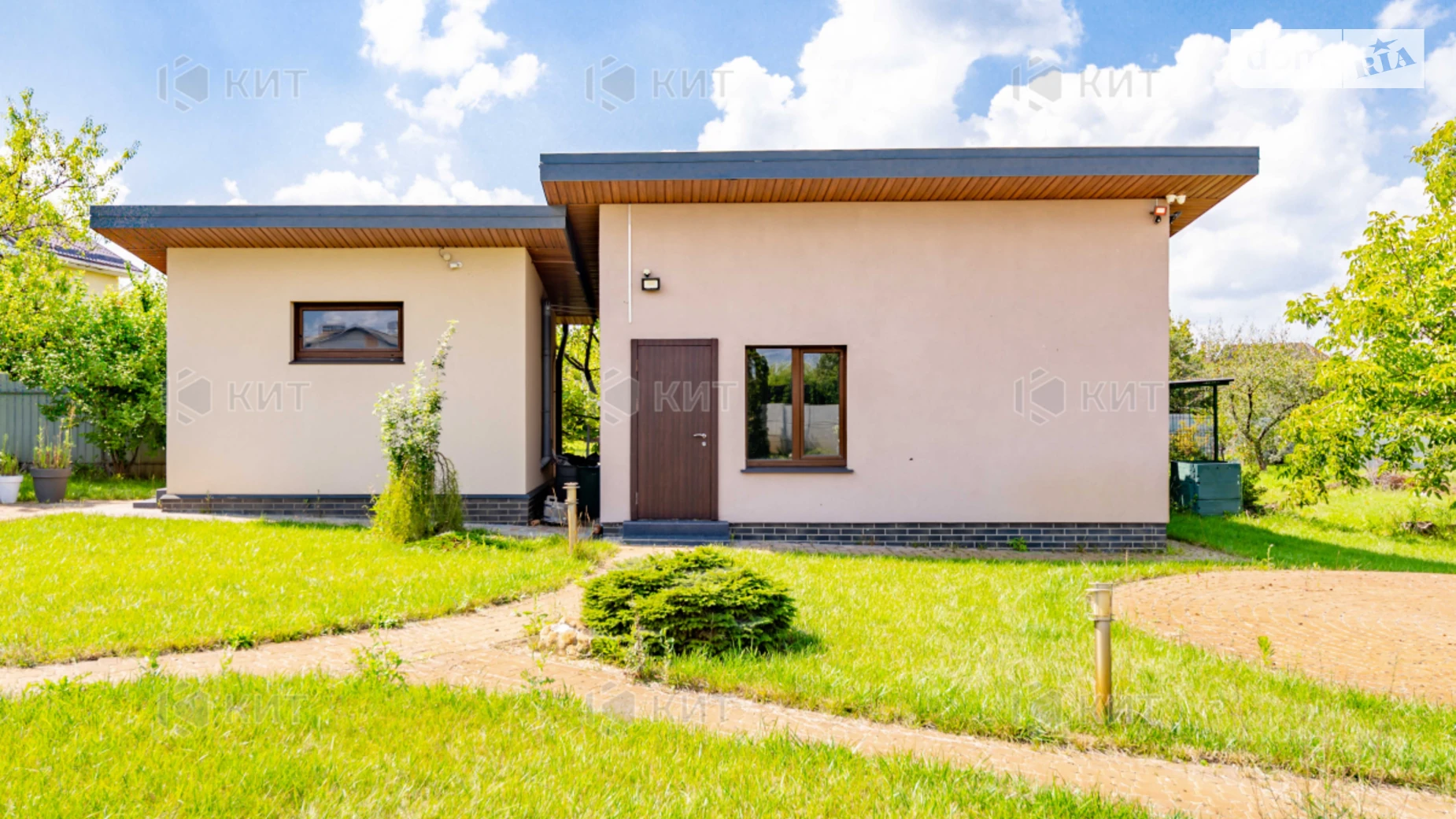 Продается дом на 2 этажа 157 кв. м с гаражом, цена: 350000 $ - фото 2