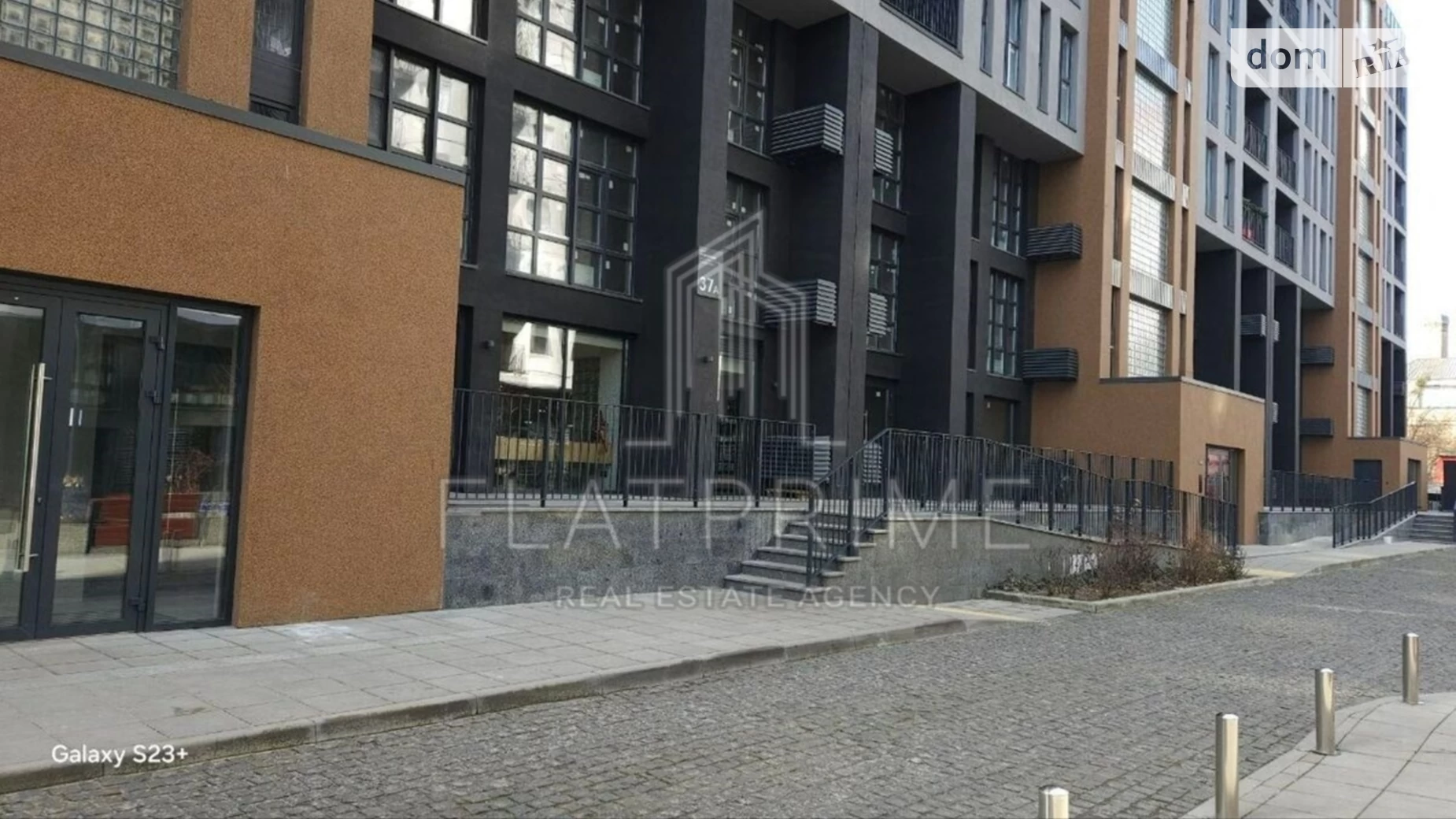 Продается 1-комнатная квартира 47.7 кв. м в Киеве, ул. Кирилловская - фото 2