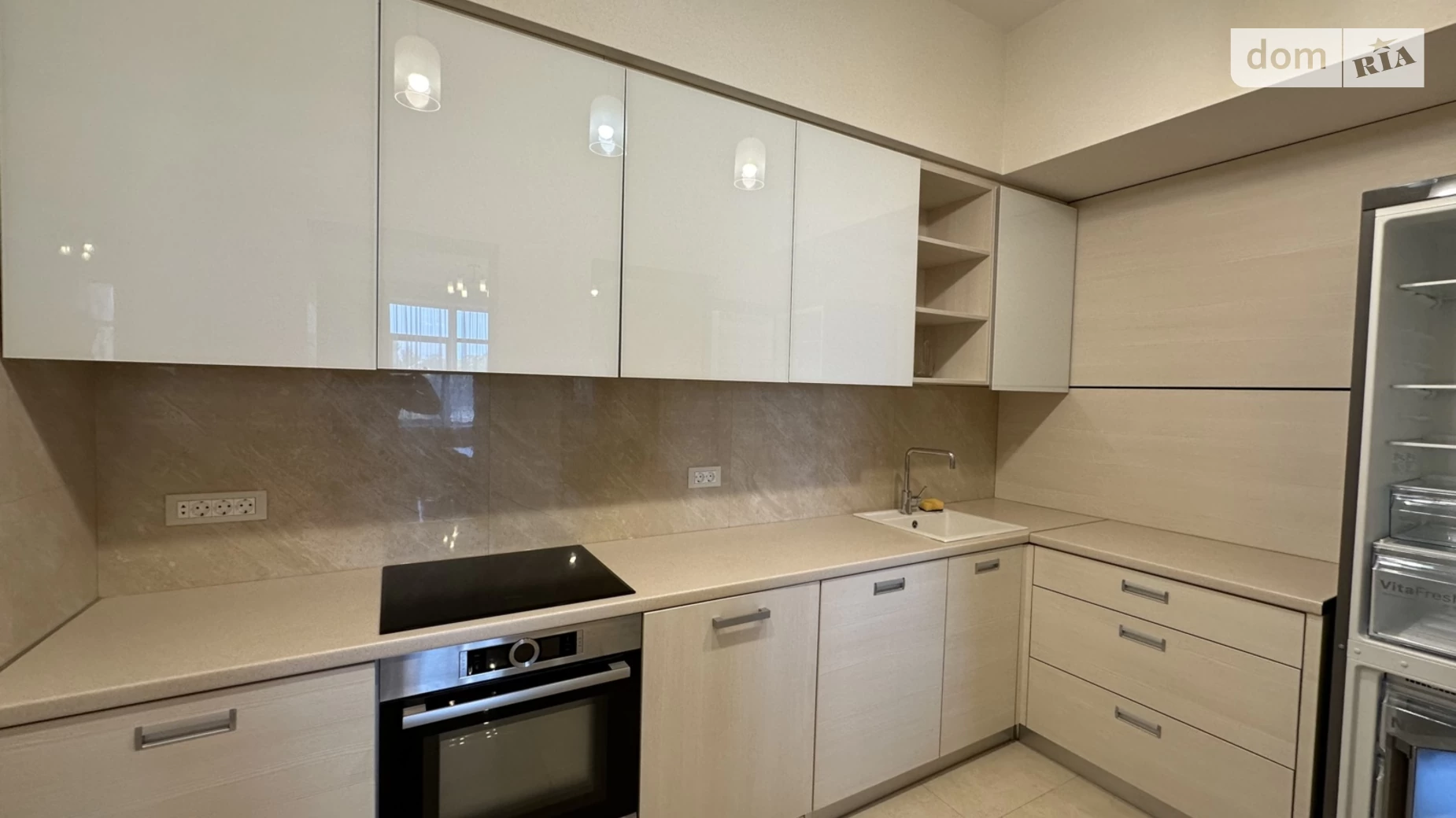 Сдается в аренду 3-комнатная квартира 125 кв. м в Одессе, пер. Каркашадзе, 2 - фото 3