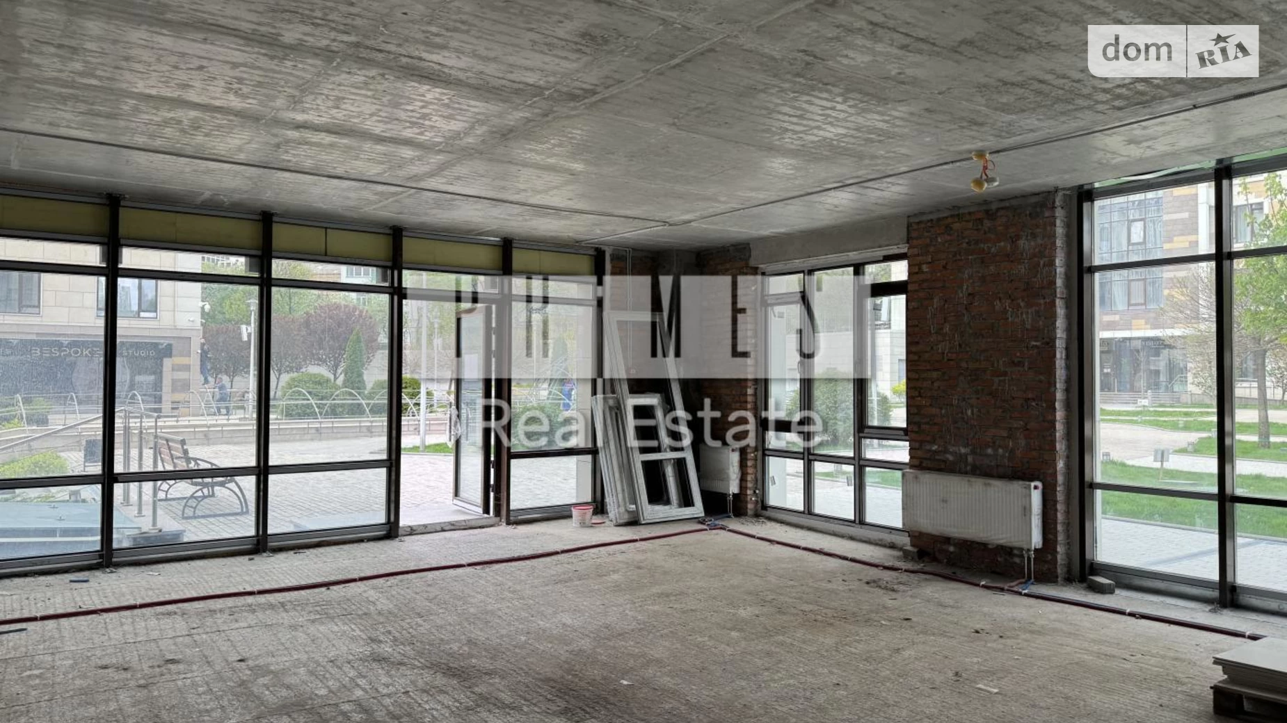 Продается объект сферы услуг 198.4 кв. м в 9-этажном здании, цена: 496000 $ - фото 2