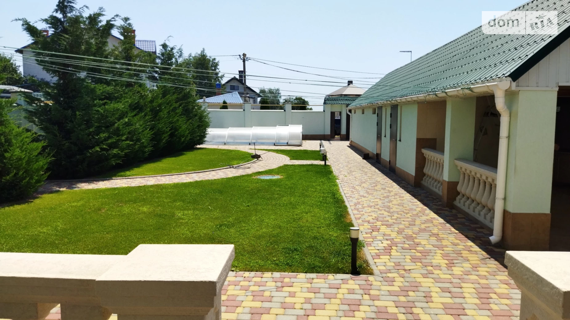 Продается дом на 2 этажа 220 кв. м с гаражом, цена: 285000 $ - фото 3