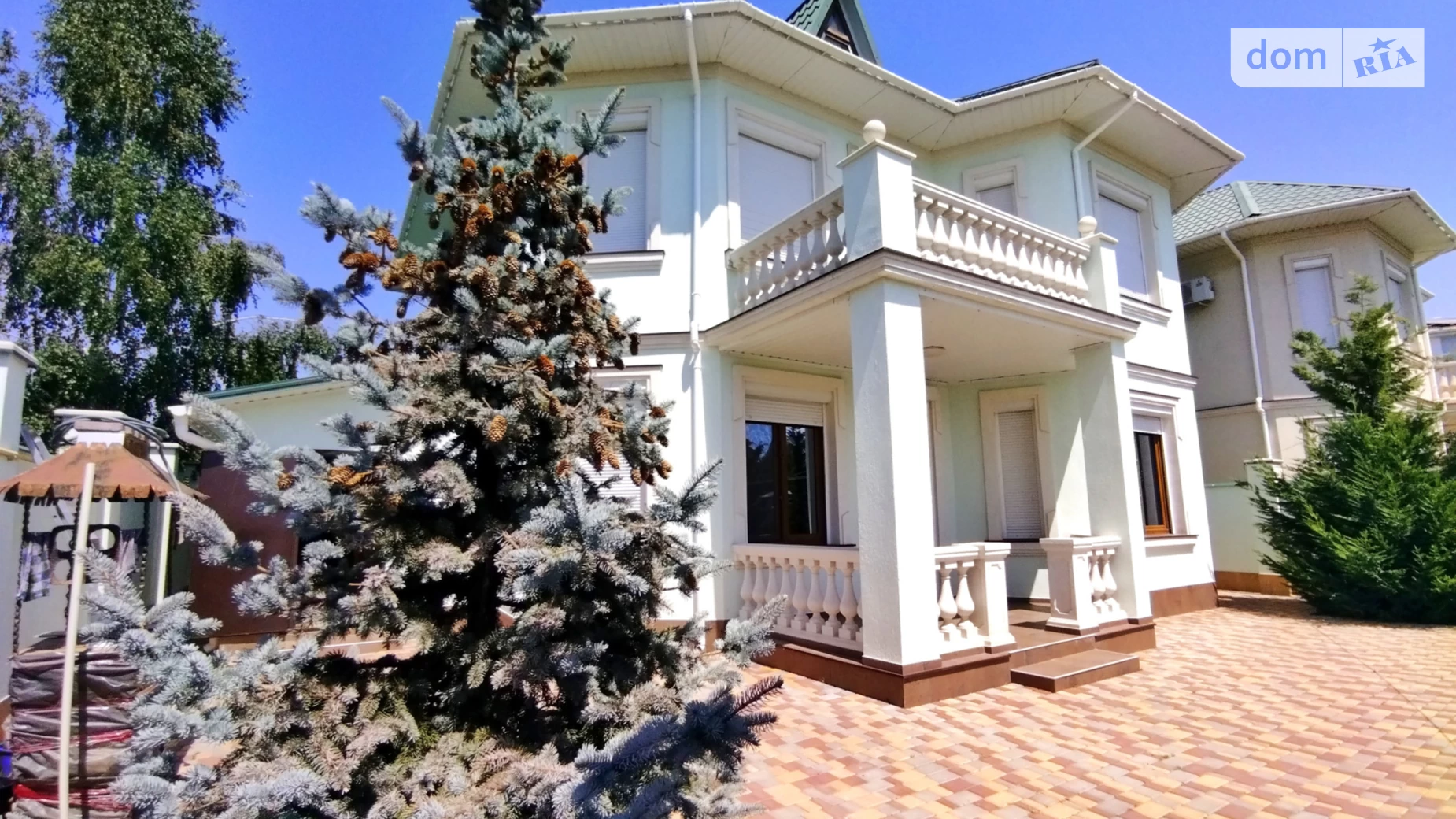 Продается дом на 2 этажа 220 кв. м с гаражом, цена: 285000 $ - фото 2