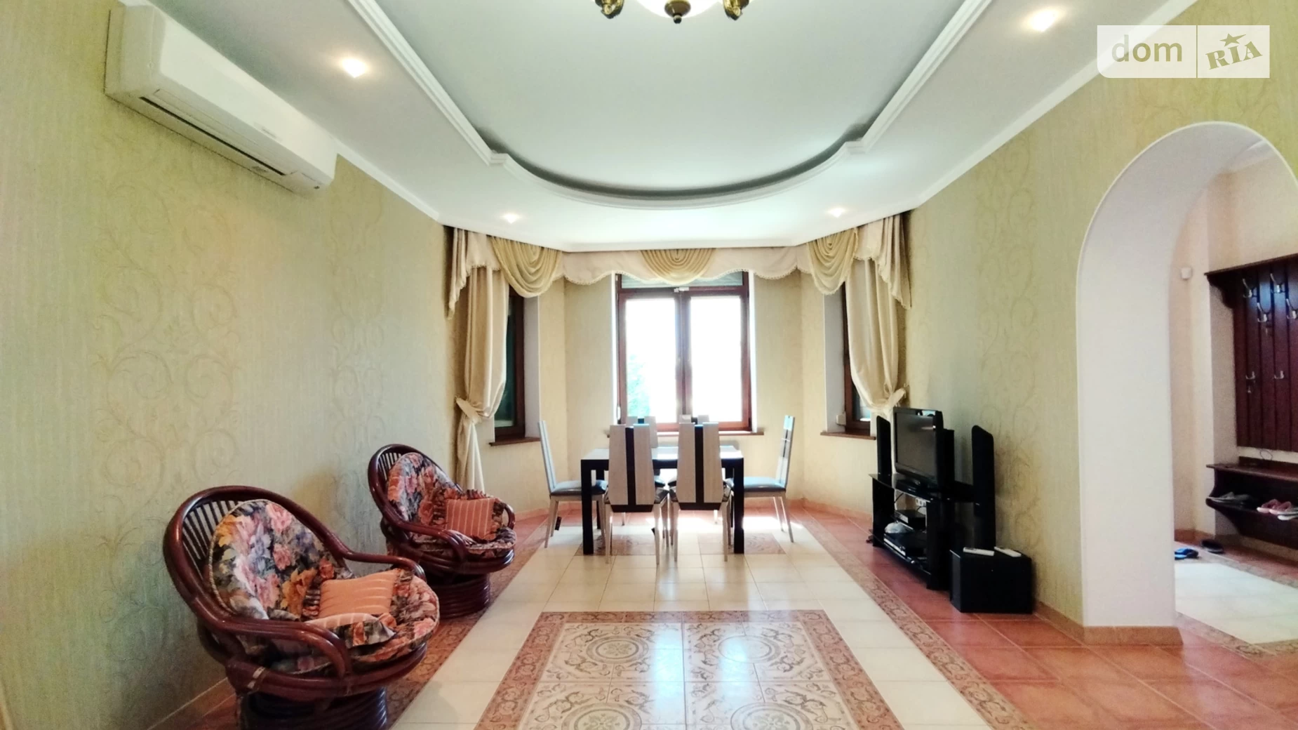 Продается дом на 2 этажа 220 кв. м с гаражом, цена: 285000 $ - фото 5