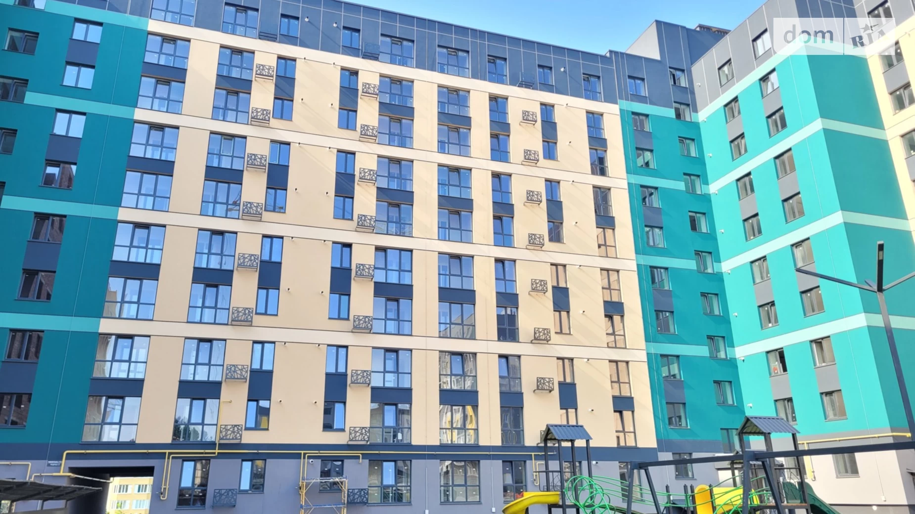 1-комнатная квартира 43 кв. м в Луцке, ул. Ровенская, 119 - фото 3