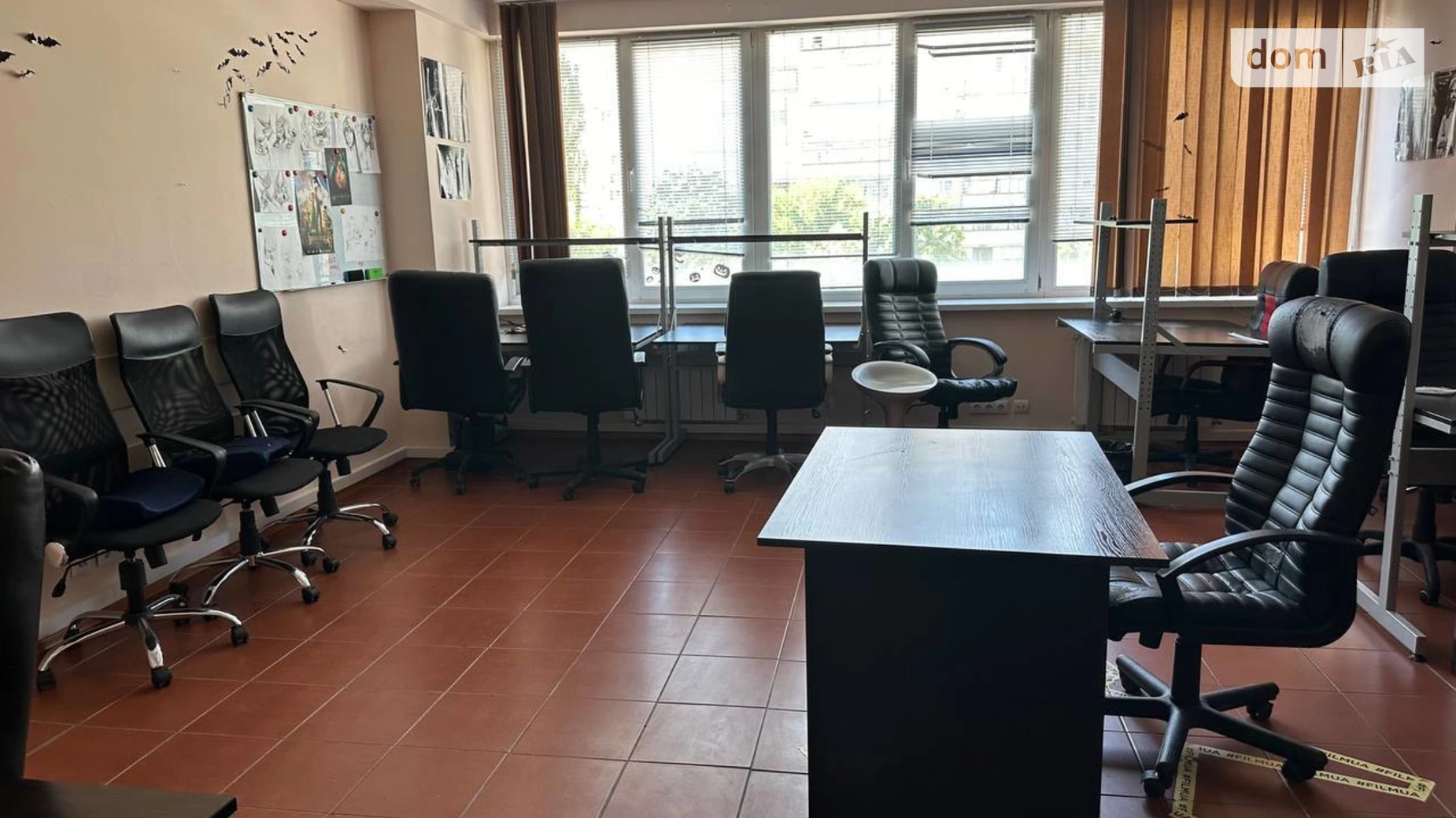 Здається в оренду офіс 398.52 кв. м в бізнес-центрі, цена: 150641 грн - фото 3