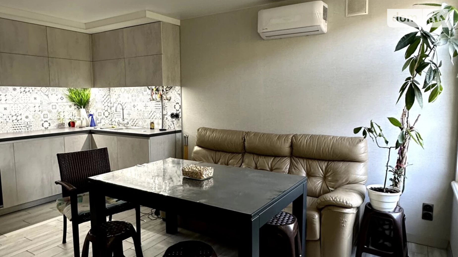 Продается 2-комнатная квартира 75.3 кв. м в Одессе, пер. Виноградный, 23 - фото 2