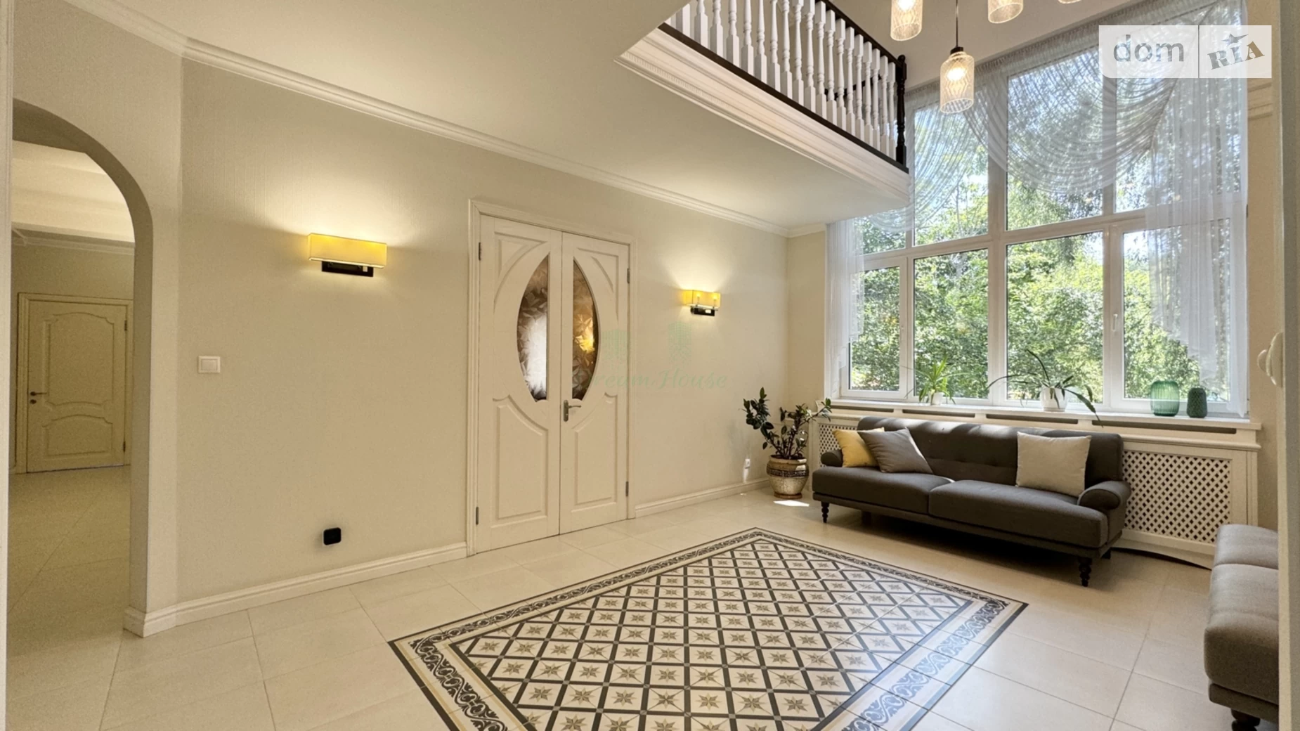 Продается дом на 2 этажа 297.9 кв. м с подвалом, цена: 300000 $ - фото 2