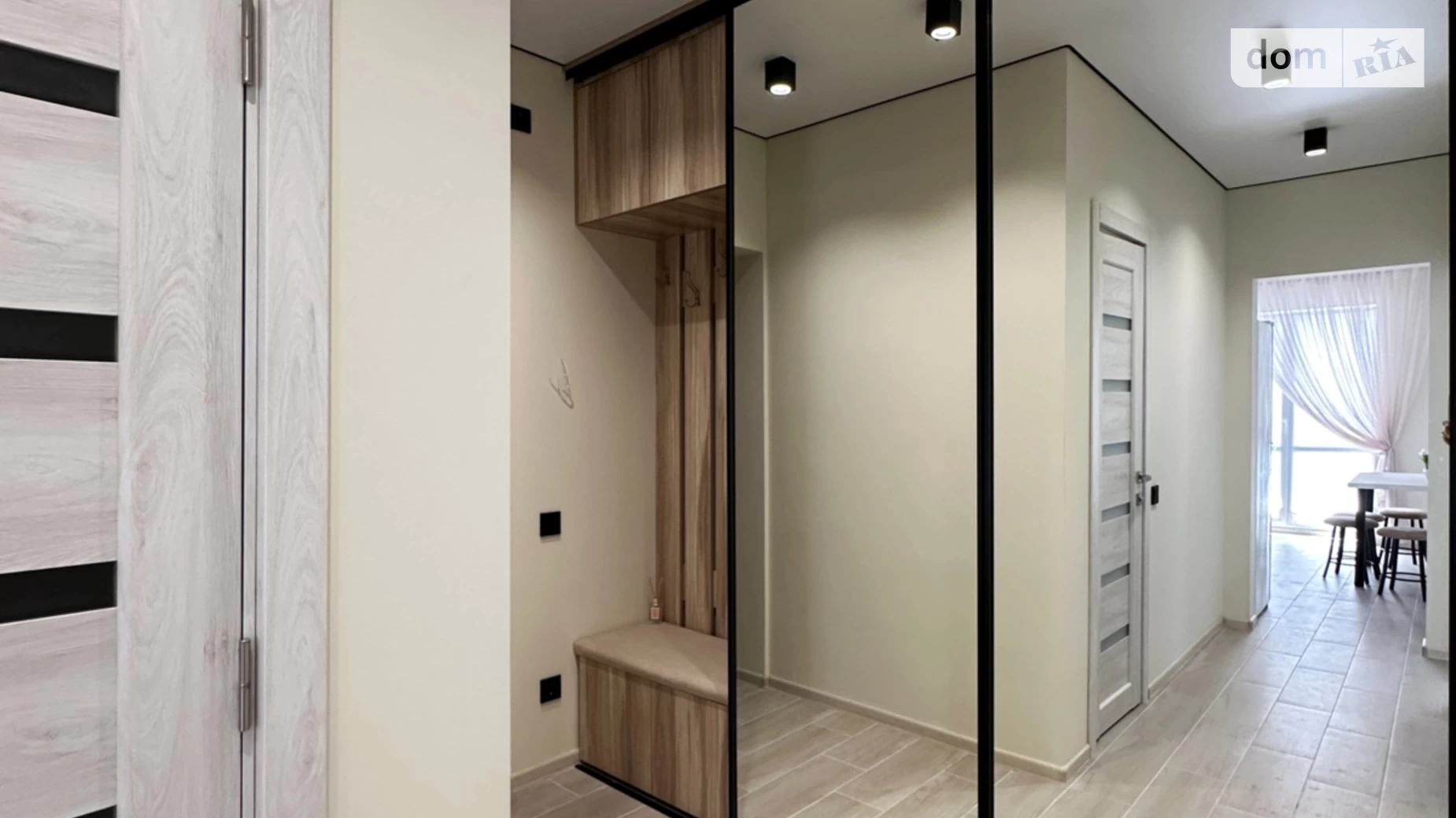 Продается 2-комнатная квартира 48 кв. м в Кременце, ул. 107-й Кременецкой Дивизии, 14Б - фото 4