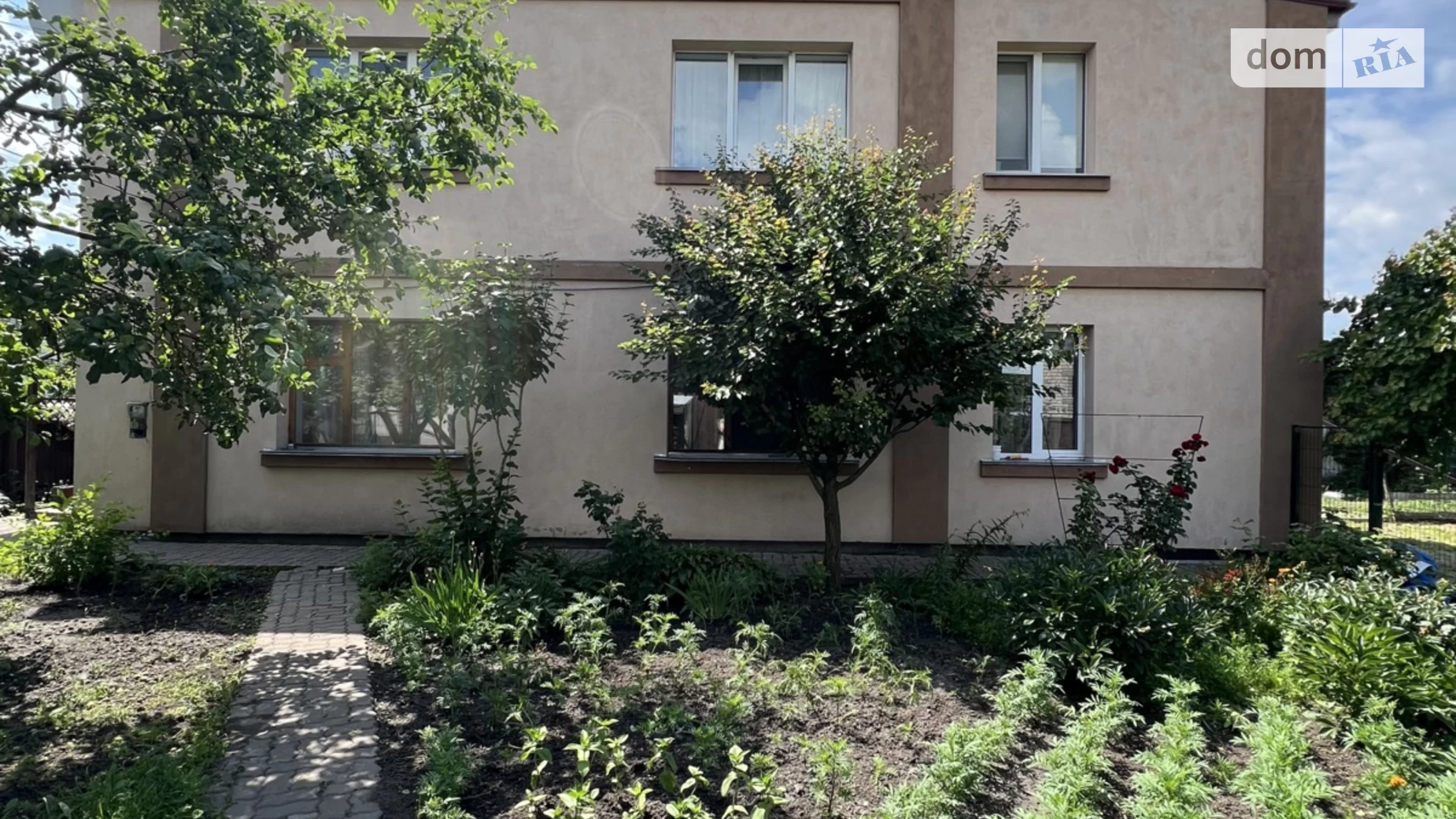 Продается дом на 2 этажа 235 кв. м с баней/сауной, цена: 155000 $ - фото 2