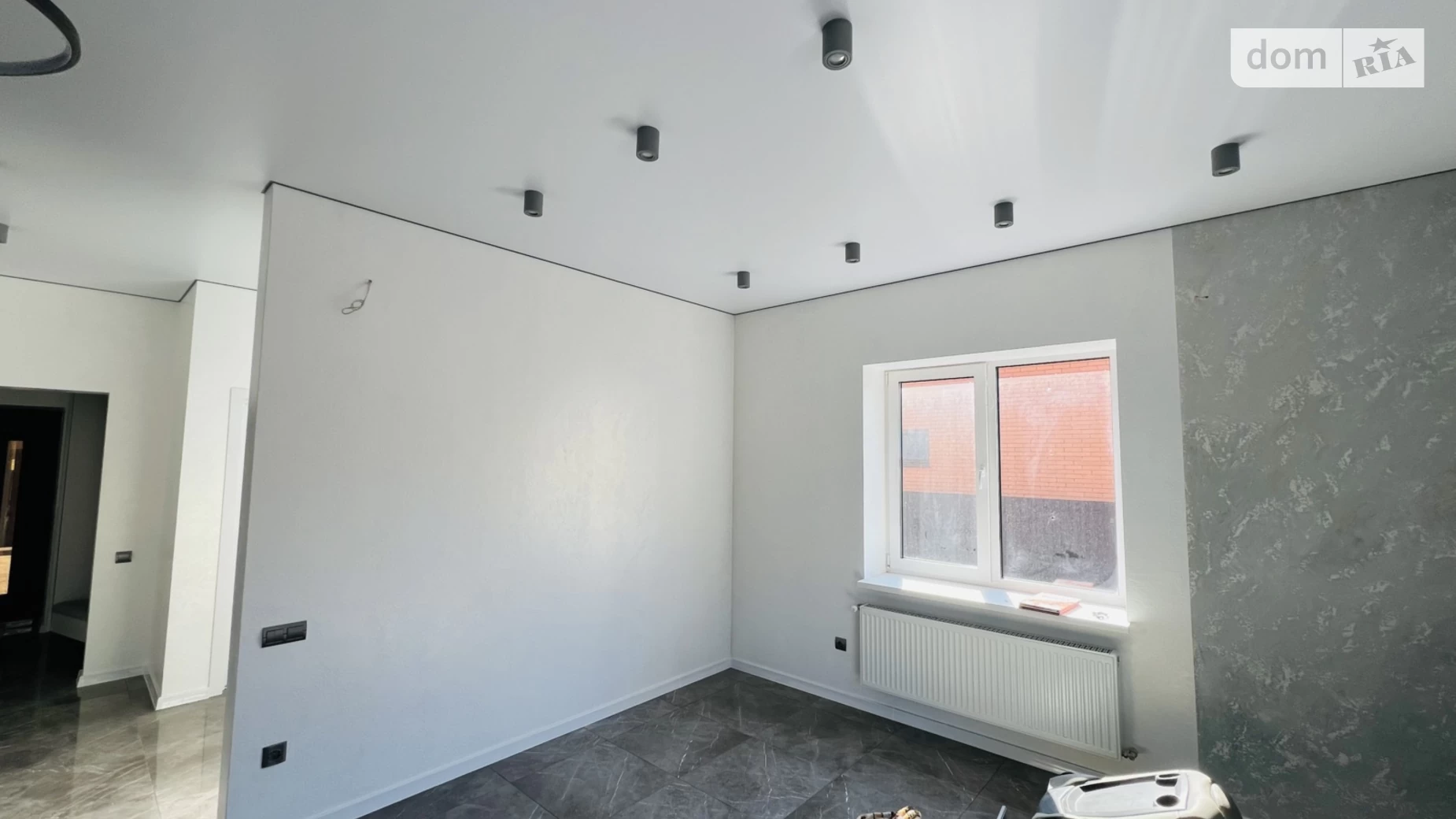 Продается дом на 2 этажа 125 кв. м с камином, цена: 160000 $ - фото 4