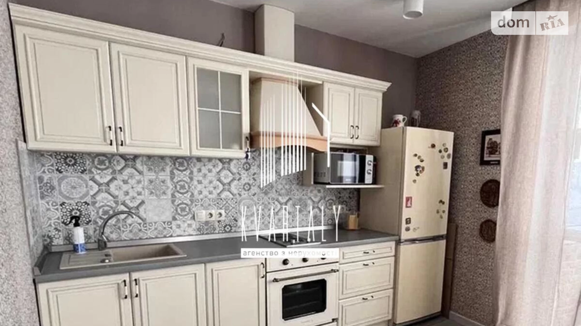 Продается 1-комнатная квартира 41 кв. м в Киеве, цена: 118000 $ - фото 2