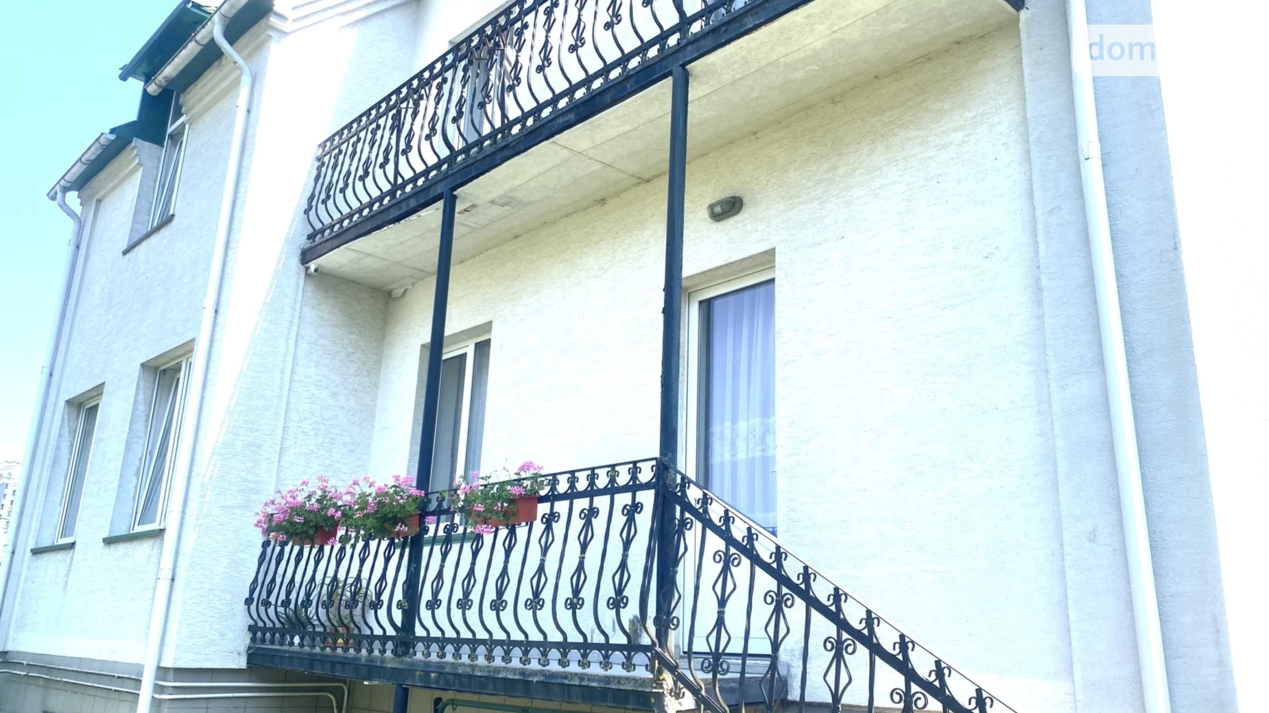 Продається будинок 3 поверховий 320 кв. м з гаражем, цена: 280000 $ - фото 2