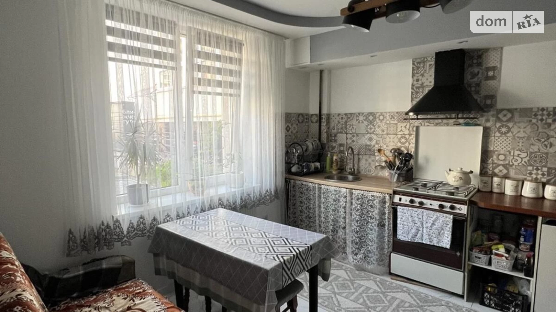 Продается 4-комнатная квартира 98 кв. м в Солонке, ул. Центральная - фото 4