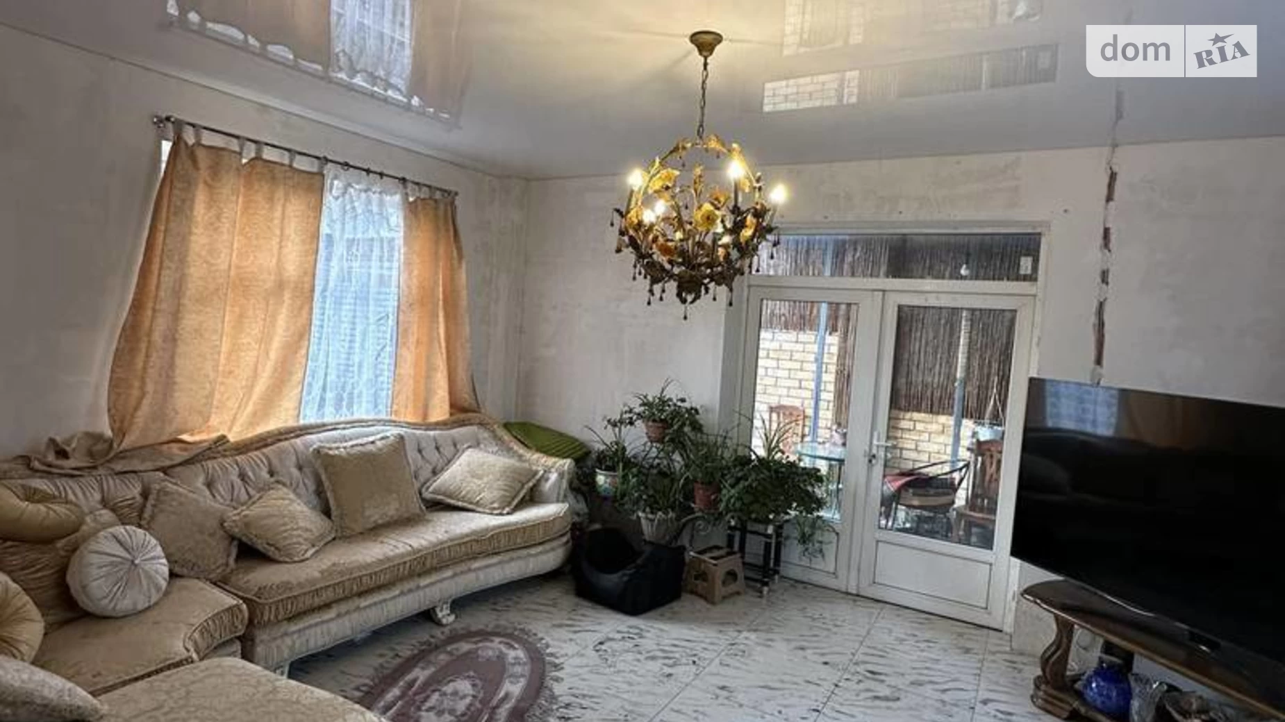 Продается дом на 2 этажа 194 кв. м с гаражом, цена: 200000 $ - фото 2