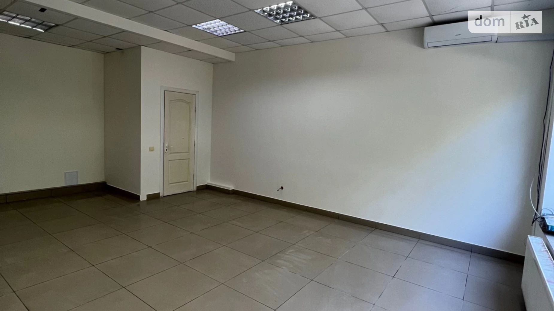 Продается помещения свободного назначения 34 кв. м в 3-этажном здании, цена: 55000 $ - фото 2