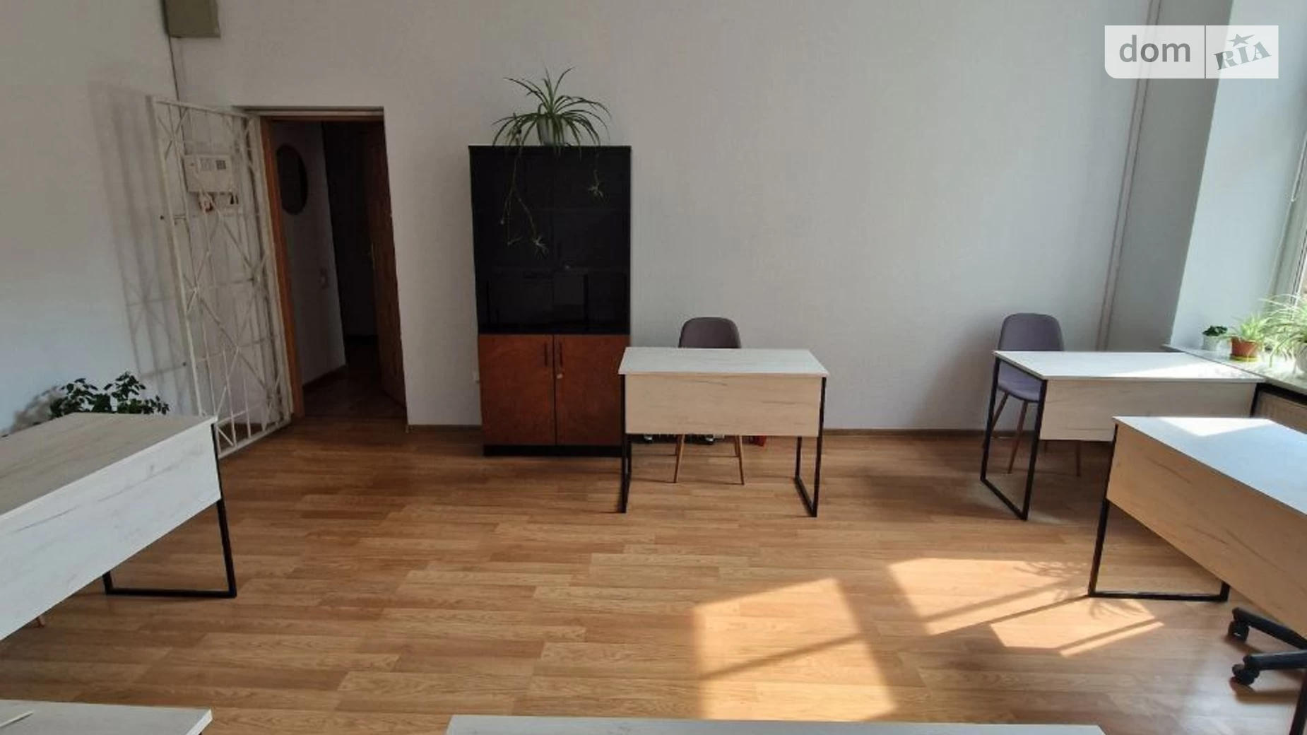 Здається в оренду офіс 29 кв. м в бізнес-центрі, цена: 10000 грн - фото 2