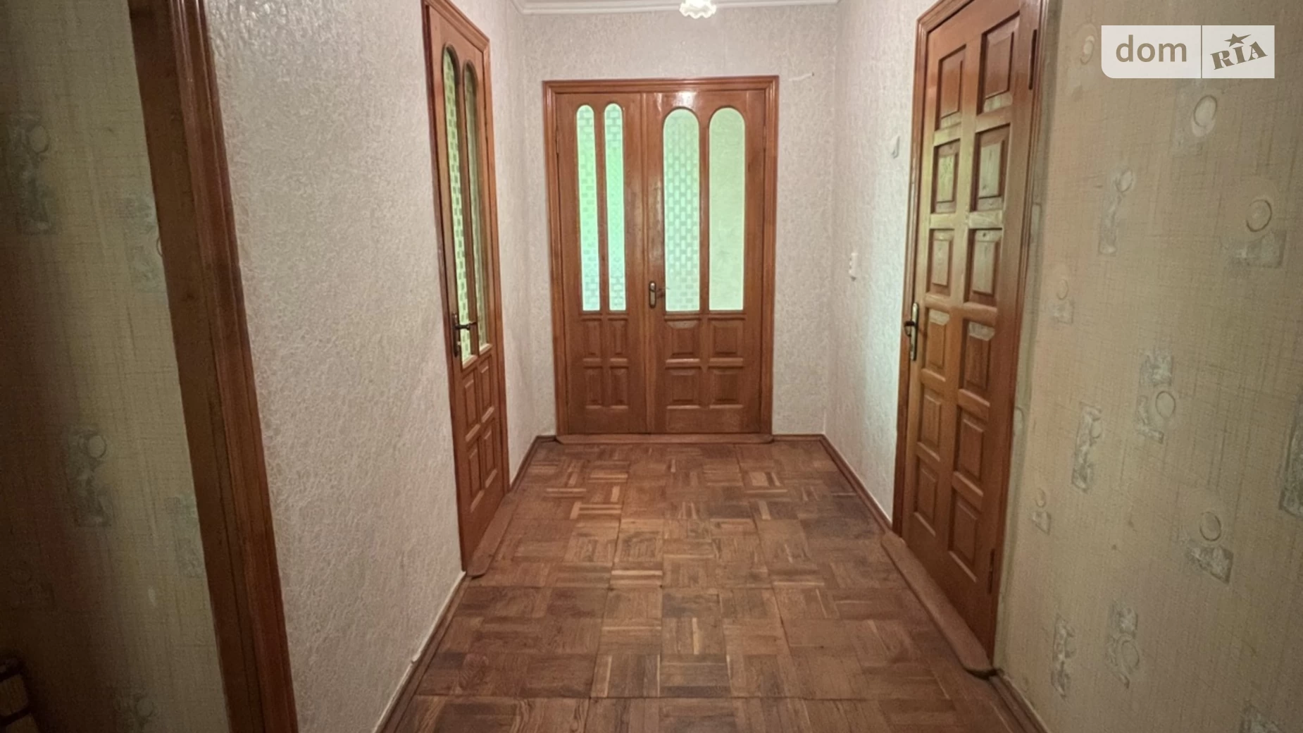Продается 4-комнатная квартира 77.2 кв. м в Богуславе, ул. Мисайловская, 12 - фото 2