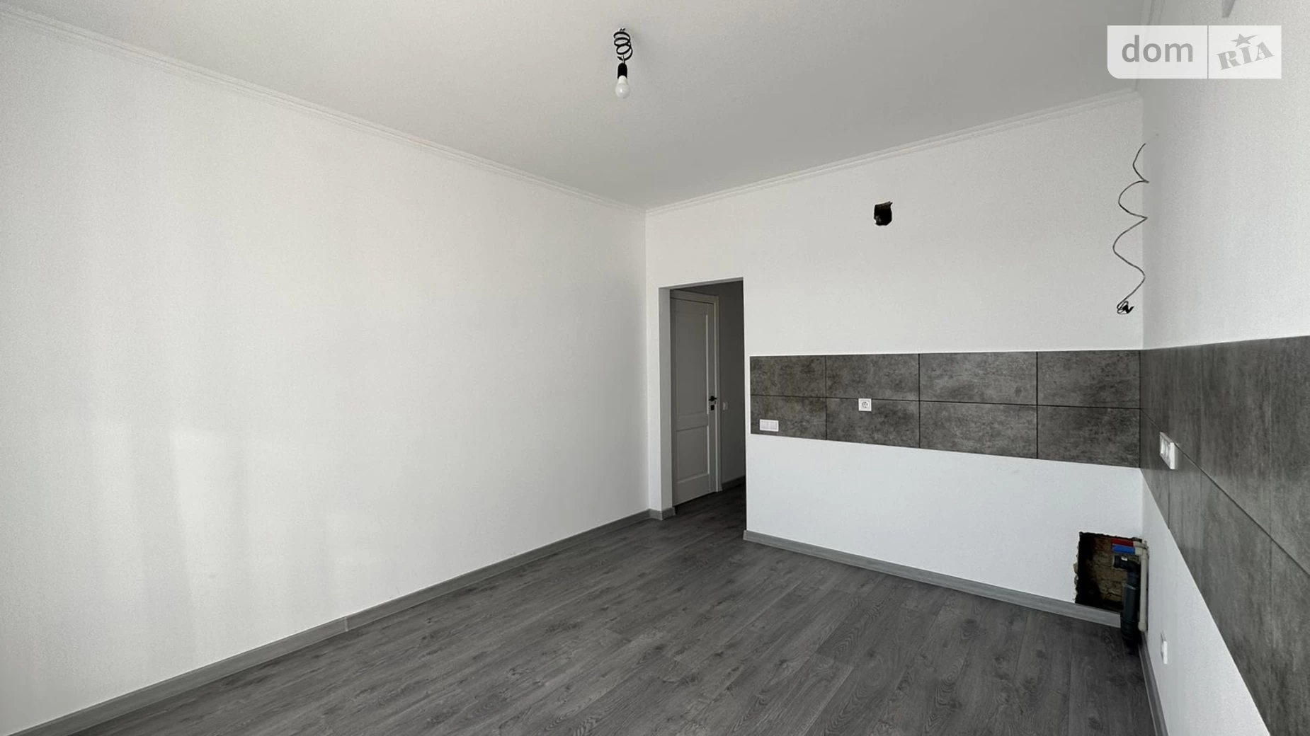 Продается дом на 2 этажа 170.82 кв. м с беседкой, цена: 185000 $ - фото 2
