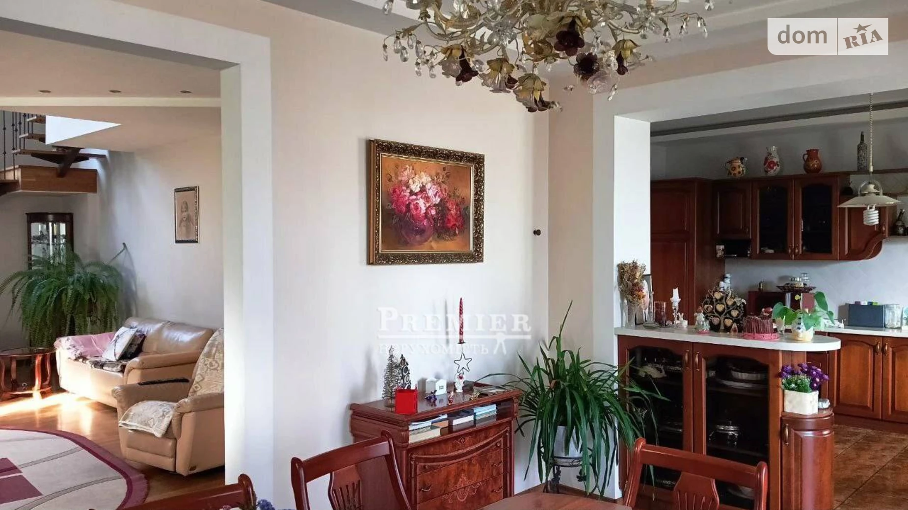 Продается дом на 2 этажа 365.5 кв. м с беседкой, цена: 145000 $ - фото 2