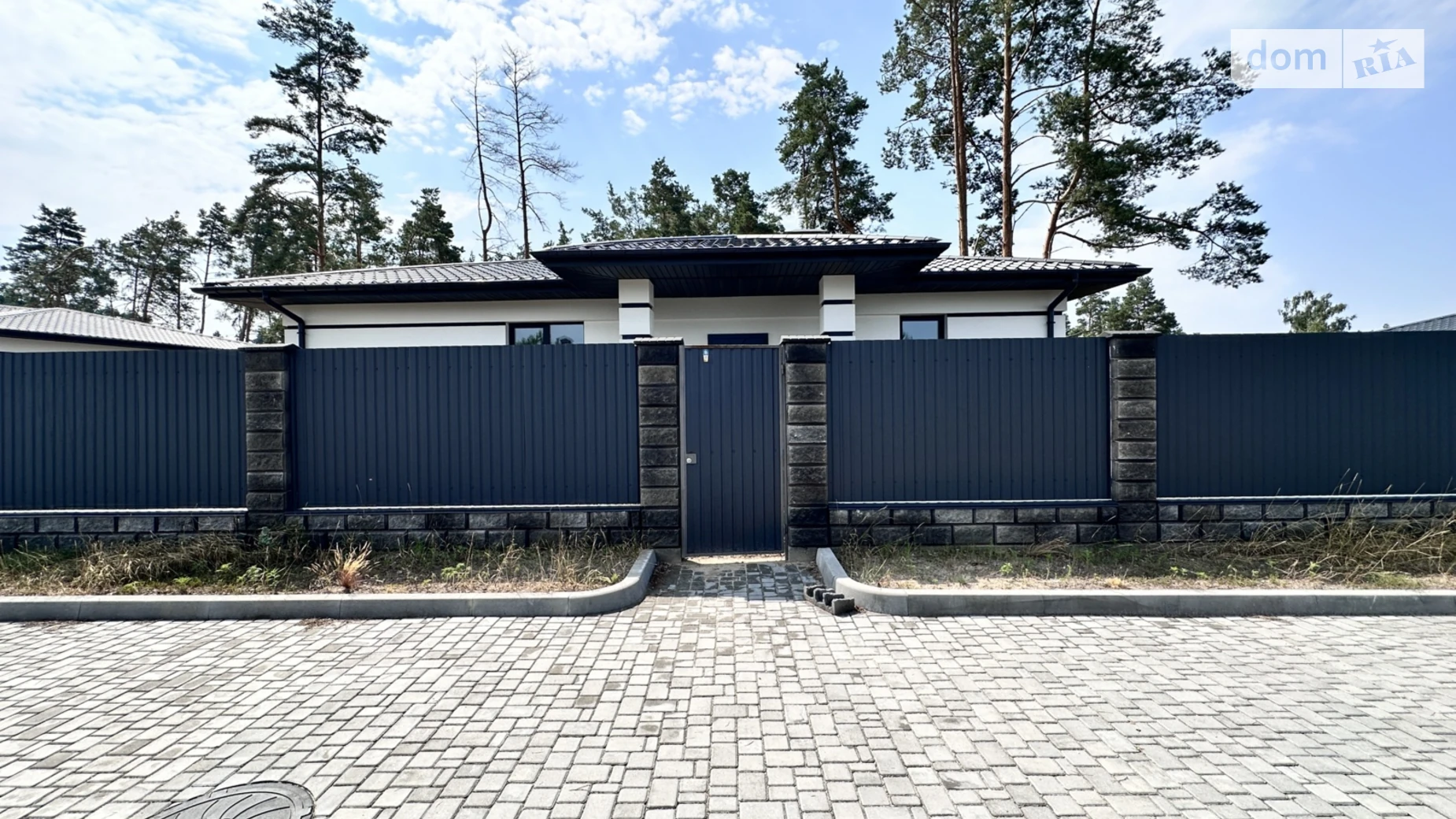 Продается одноэтажный дом 150 кв. м с камином, цена: 179000 $ - фото 3
