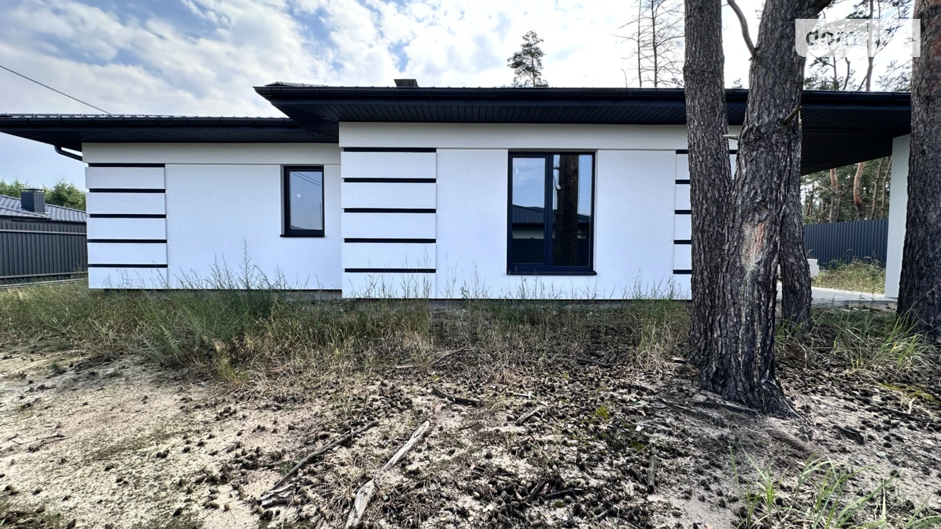 Продается одноэтажный дом 150 кв. м с камином, цена: 179000 $ - фото 4