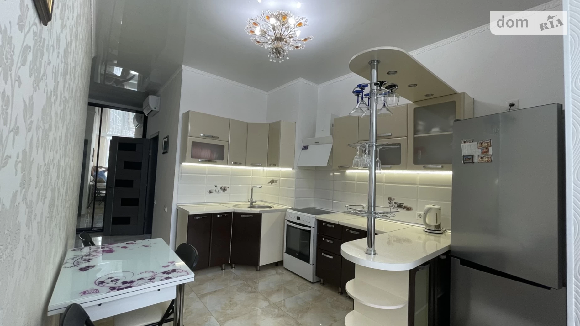 Продается 1-комнатная квартира 49.2 кв. м в Одессе, бул. Французский - фото 3