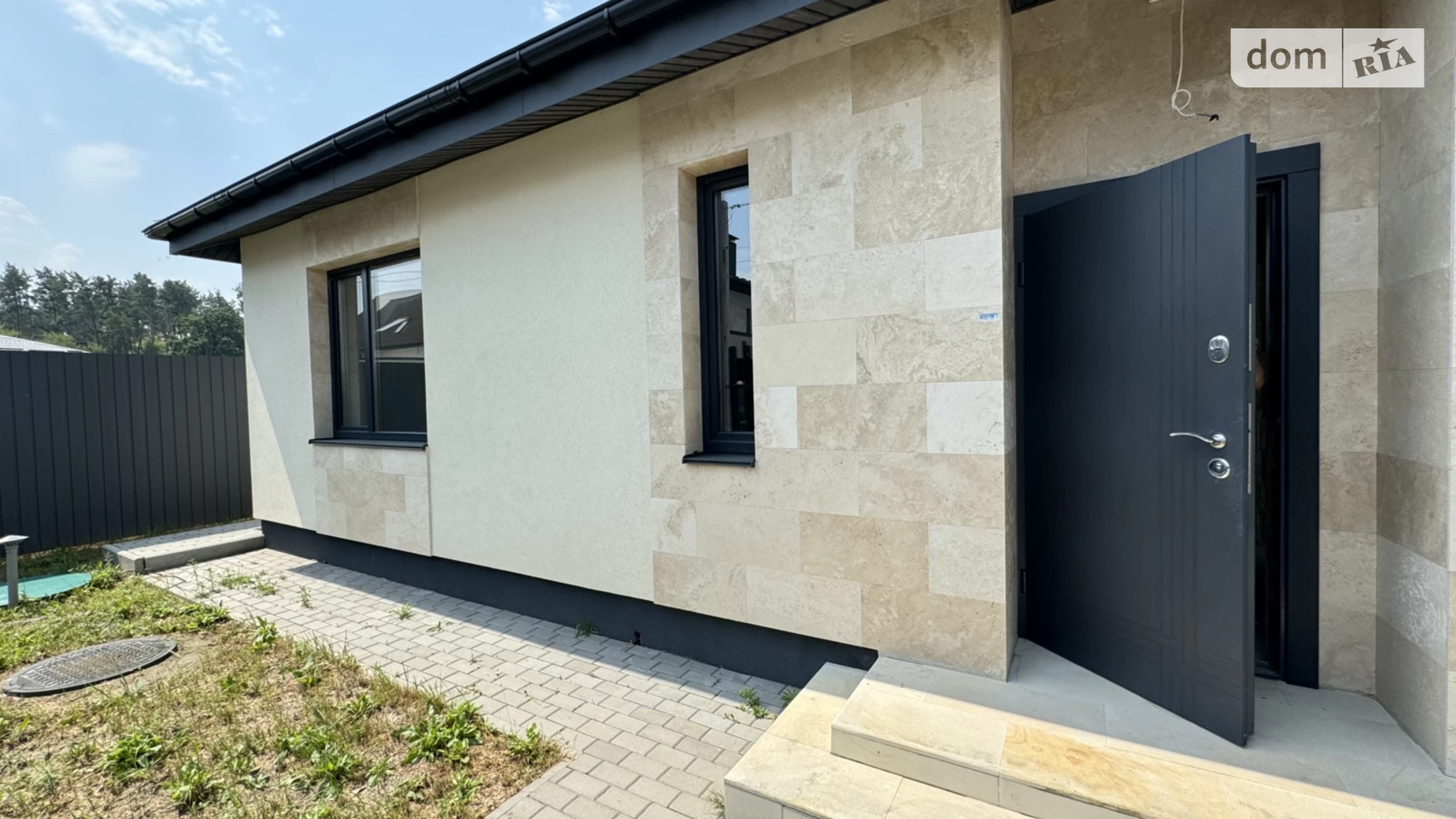 Продается одноэтажный дом 110 кв. м с камином, цена: 158000 $ - фото 2