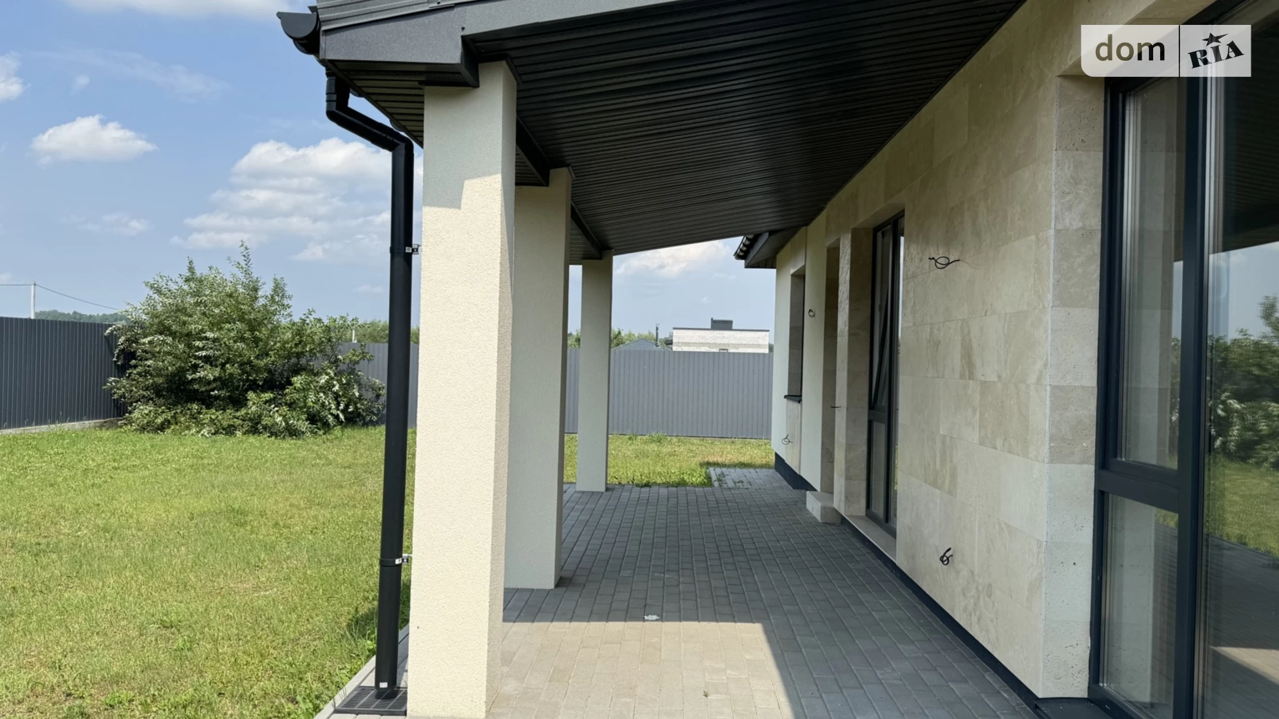 Продается одноэтажный дом 110 кв. м с камином, цена: 158000 $ - фото 3