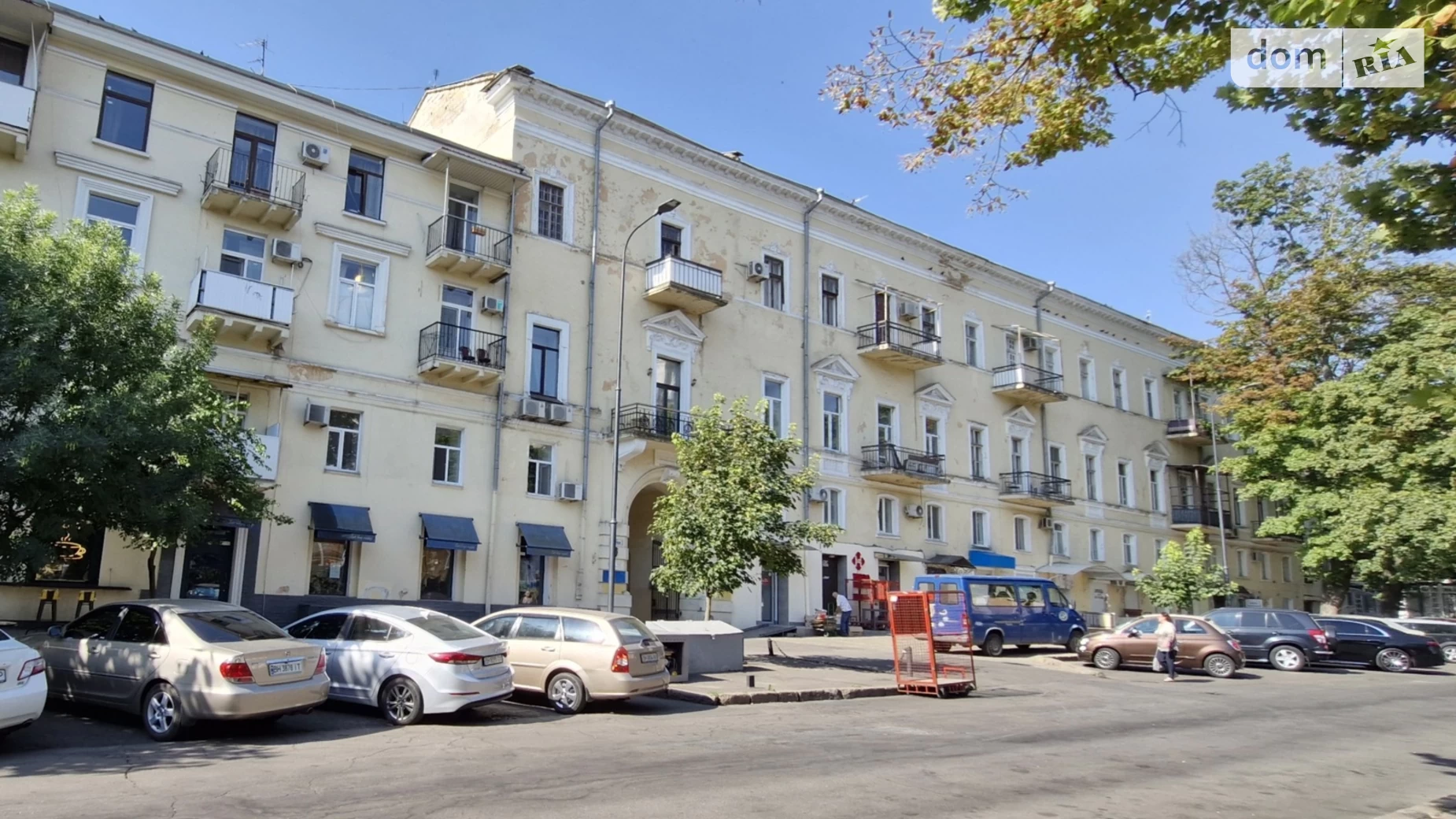 Продается 3-комнатная квартира 61 кв. м в Одессе, пл. Соборная, 1 - фото 2