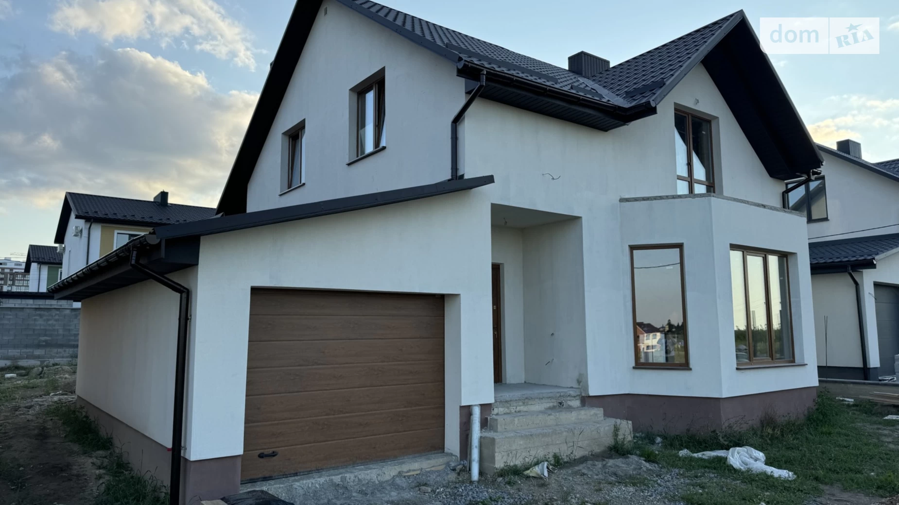 Продается дом на 2 этажа 160 кв. м с садом, цена: 125000 $ - фото 3
