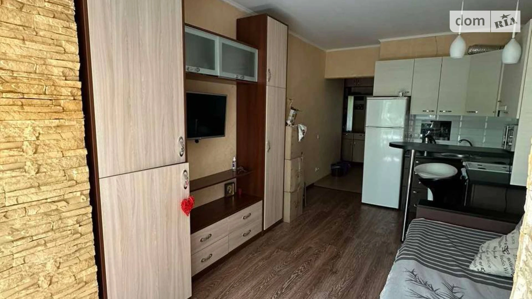 Продается 1-комнатная квартира 25.9 кв. м в Буче, ул. Яснополянская, 48А - фото 2