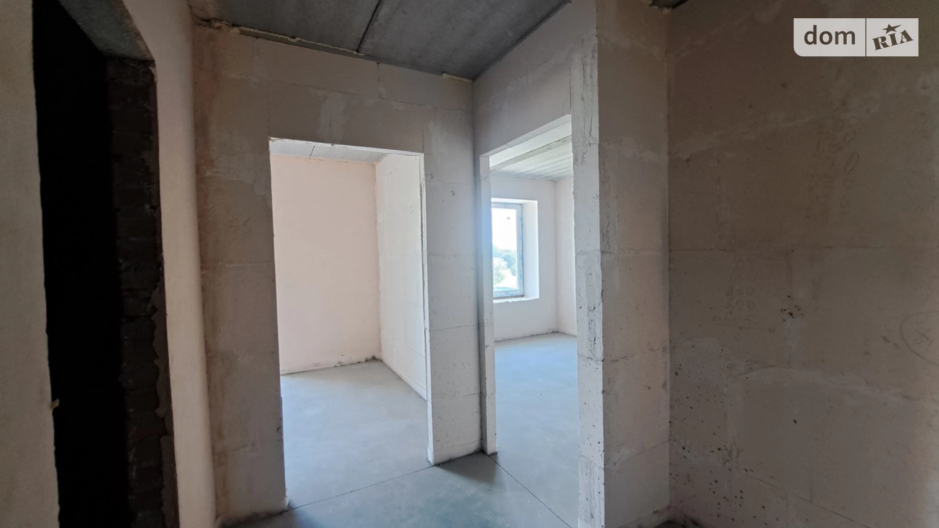 Продается 1-комнатная квартира 39 кв. м в Буче - фото 4